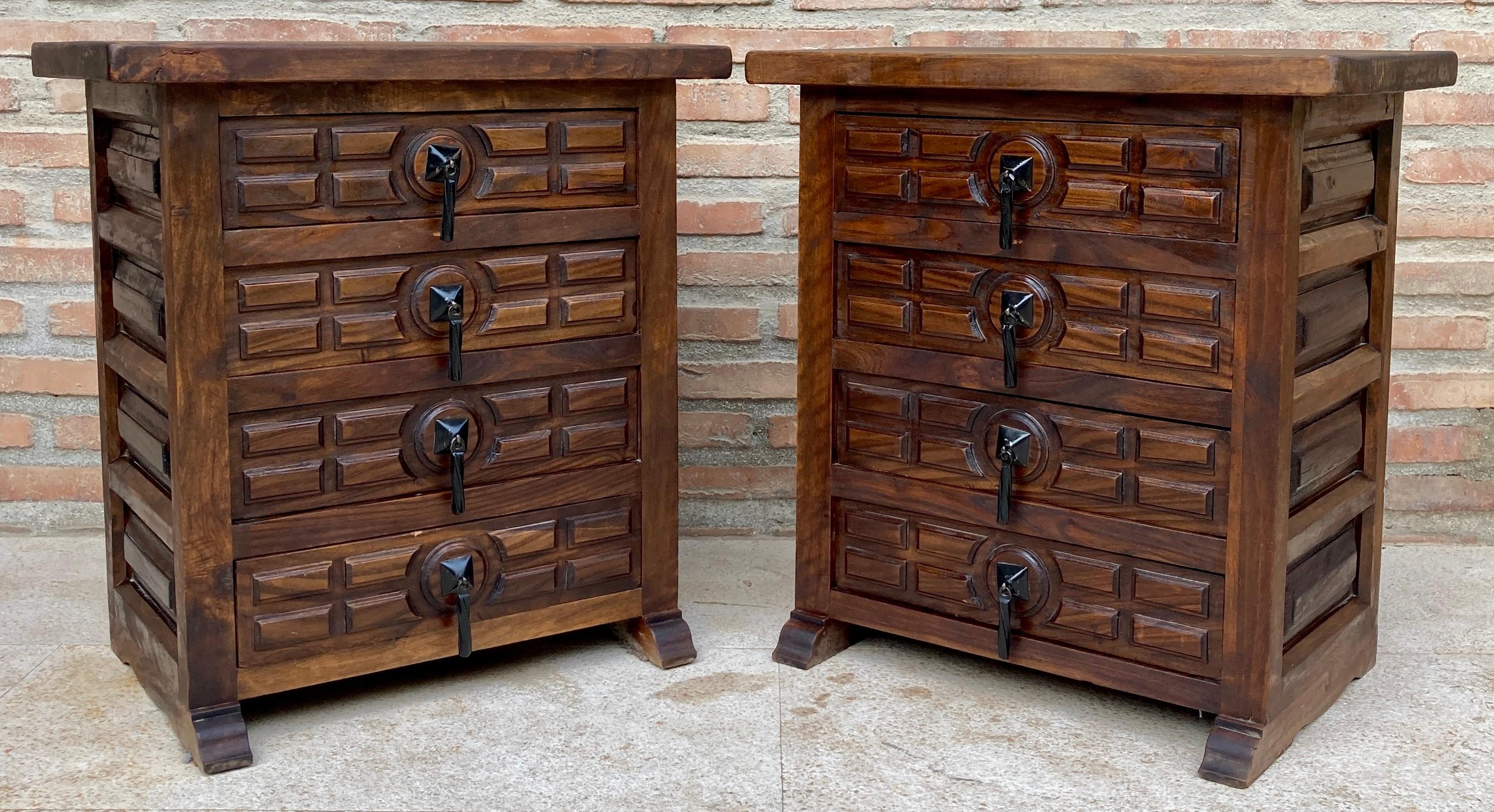 Spanish Colonial Spanish Nightstands with Four Drawers and Iron Hardware, 1950s, Set of 2 For Sale