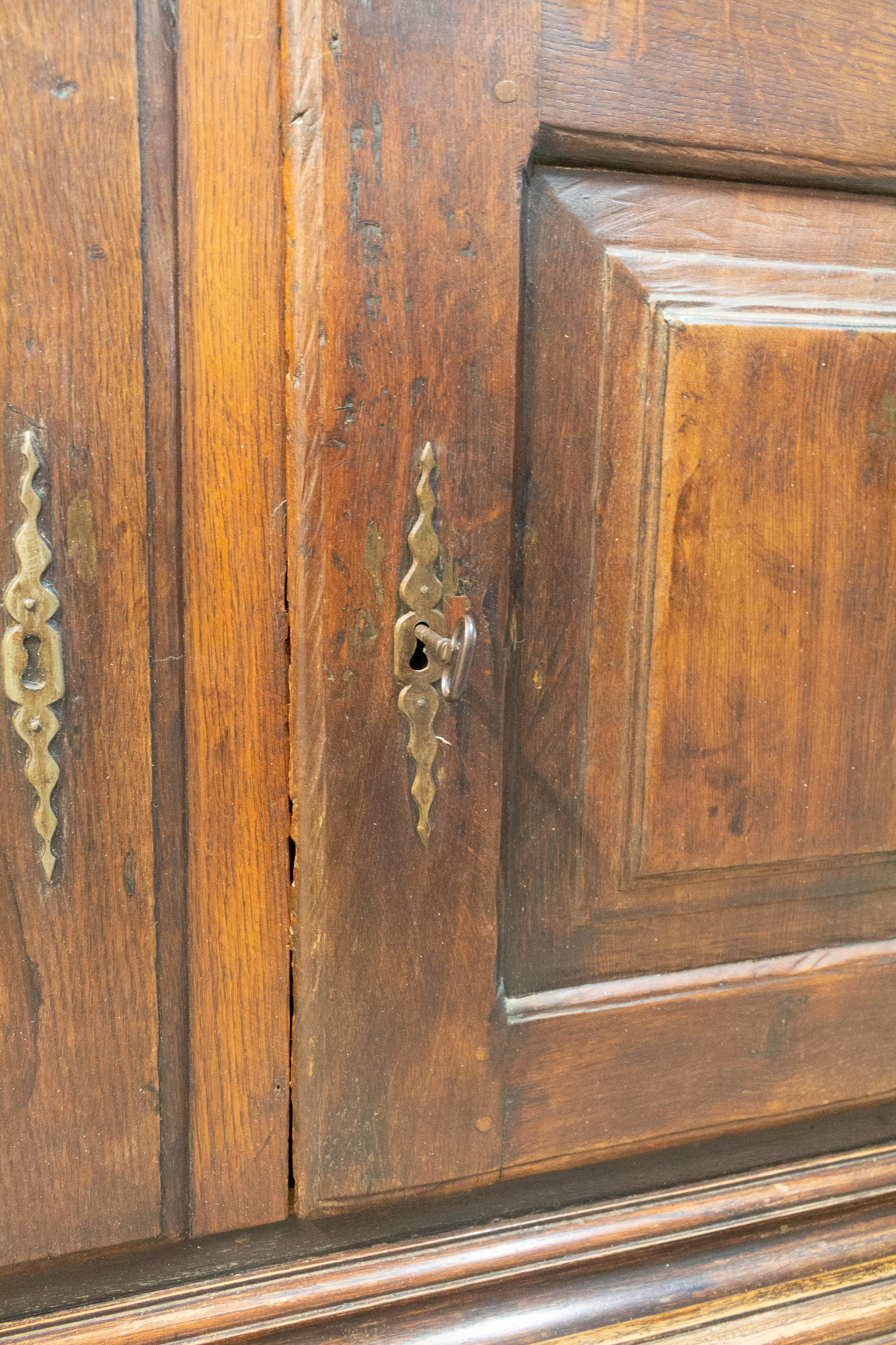 Spanish Oak Cabinet Deux Corps Buffet Gothic Revival, Late 19th Century For Sale 5