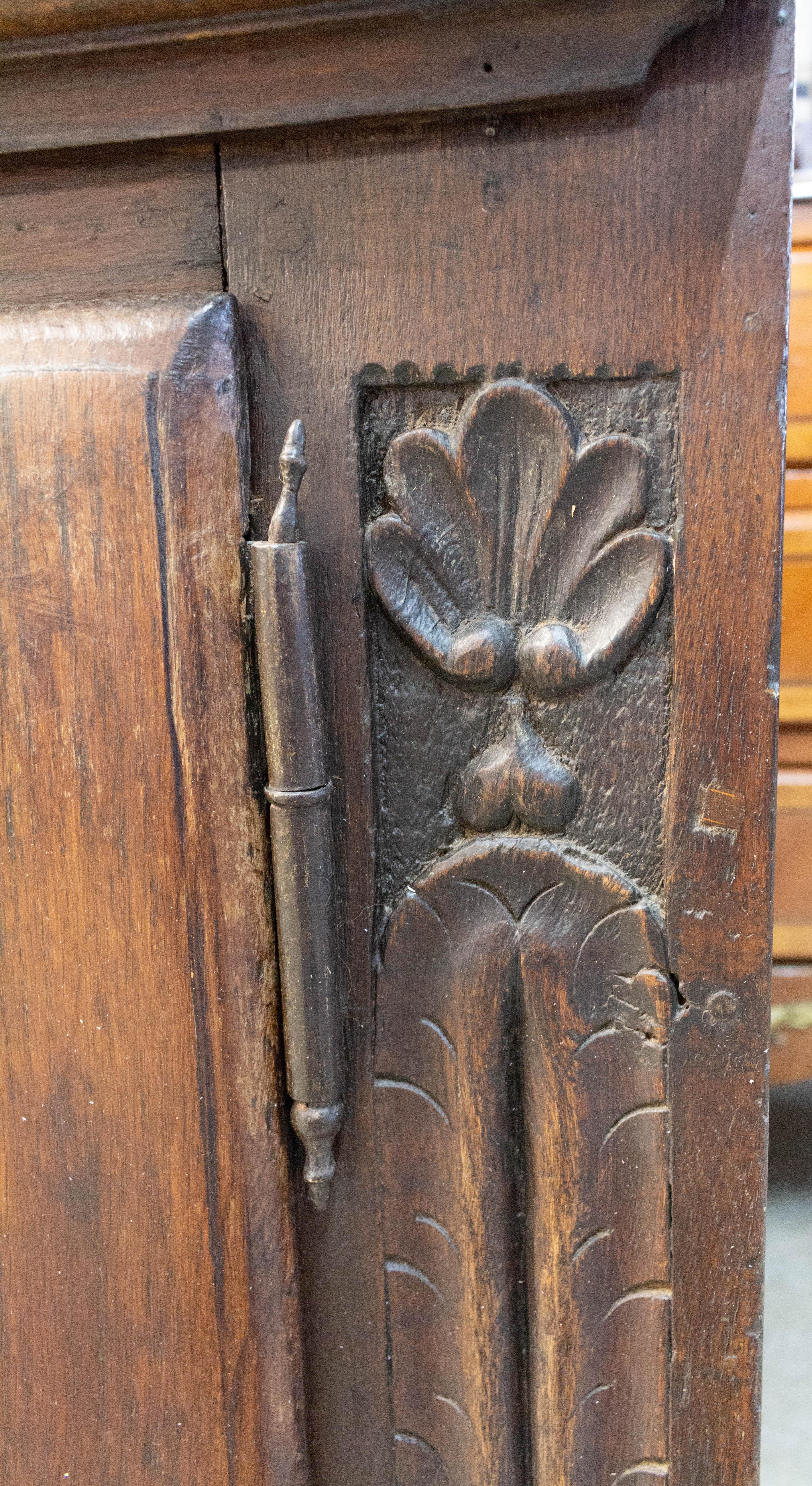 Spanish Oak Cabinet Deux Corps Buffet Gothic Revival, Late 19th Century For Sale 6