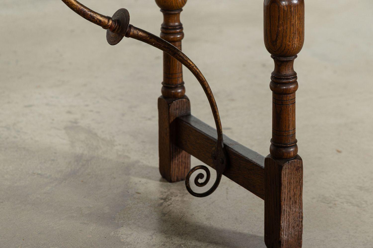 Table de salle à cartes en Oak Oak en vente 5