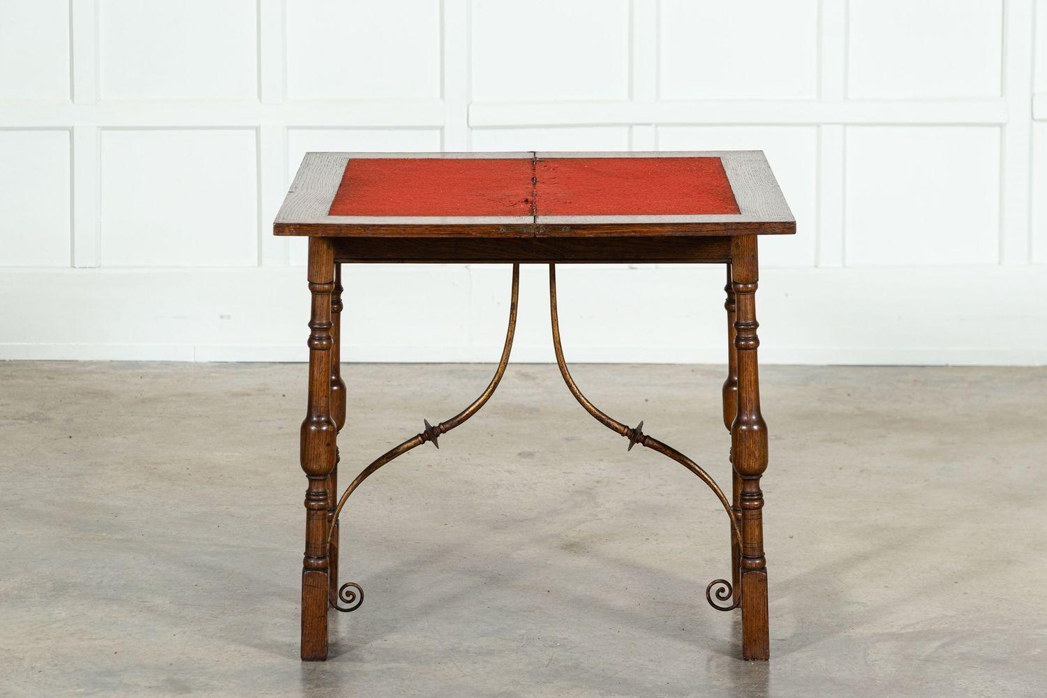 Table de salle à cartes en Oak Oak en vente 9
