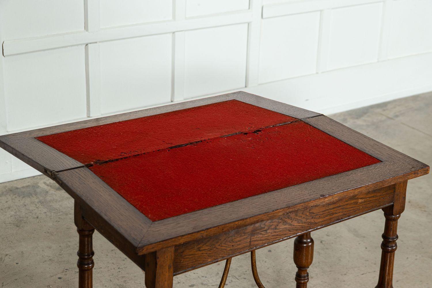 Table de salle à cartes en Oak Oak en vente 10