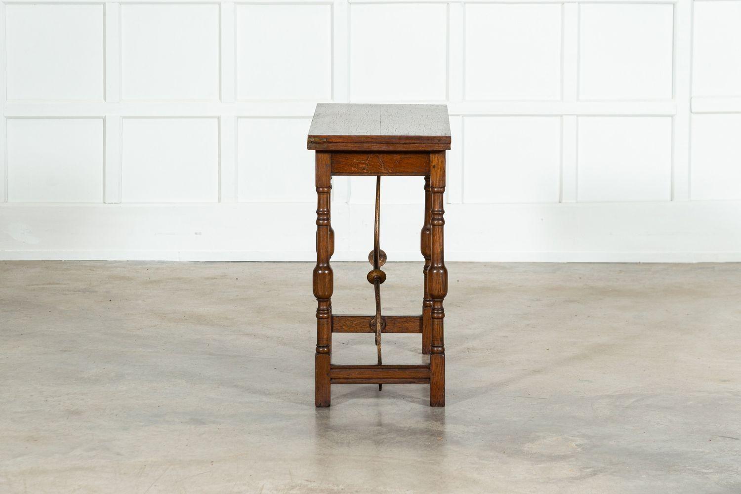 Table de salle à cartes en Oak Oak en vente 2