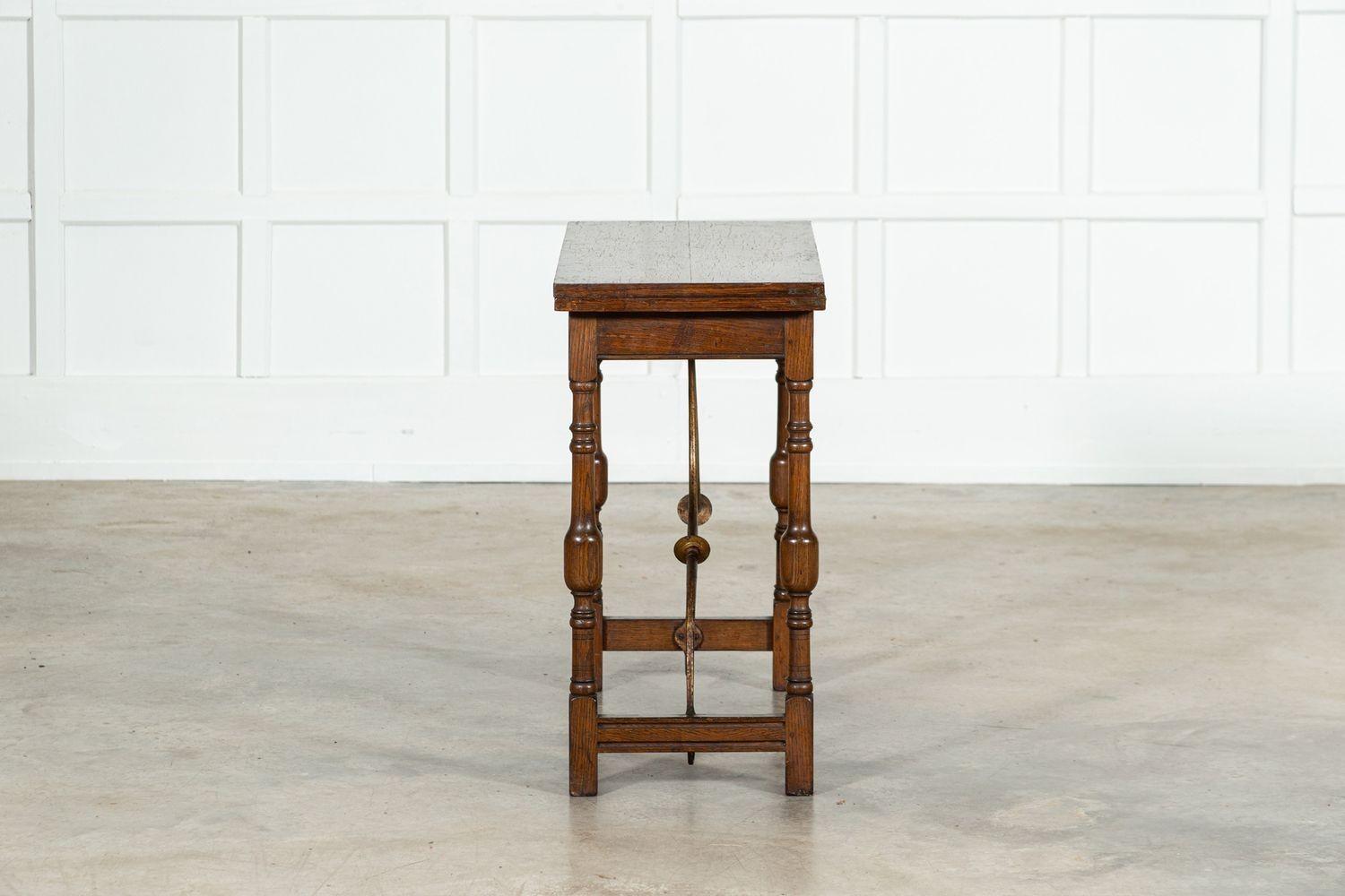 Table de salle à cartes en Oak Oak en vente 3