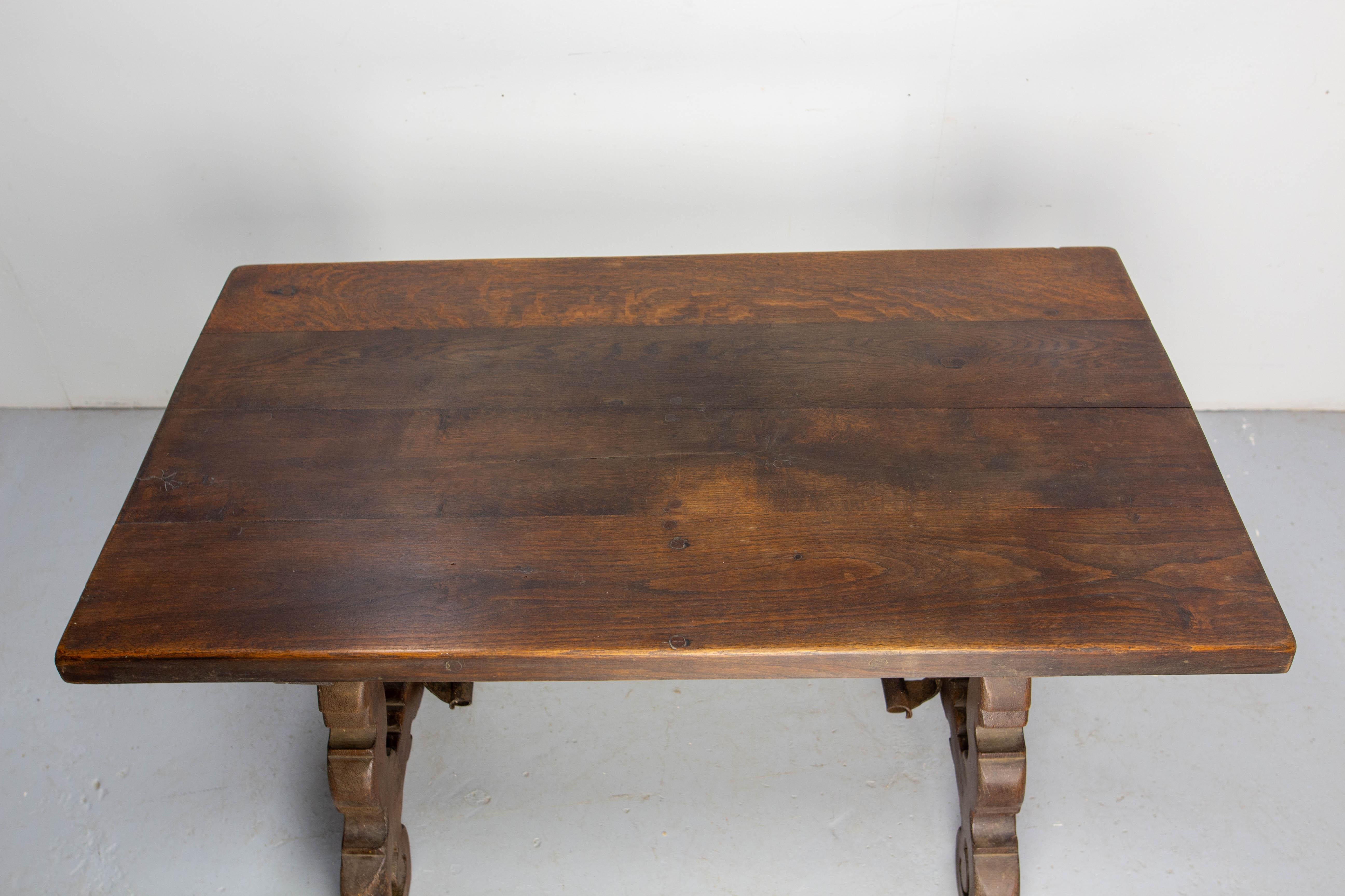 Spanish Oak & Wrought Iron Dining Table Late 19th Century For Sale 4