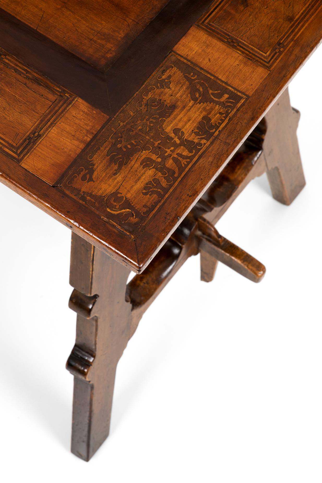 20th Century Spanish Olive Wood Table with Rectangular Top, circa 1900 For Sale