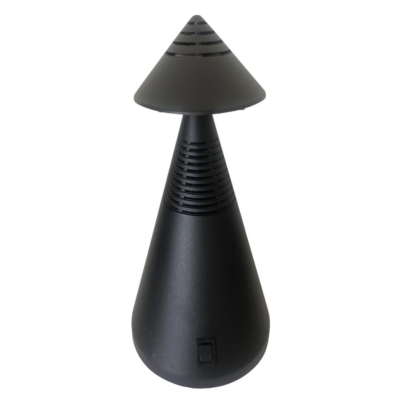 Metallo Coppia di lampade da tavolo postmoderne spagnole 