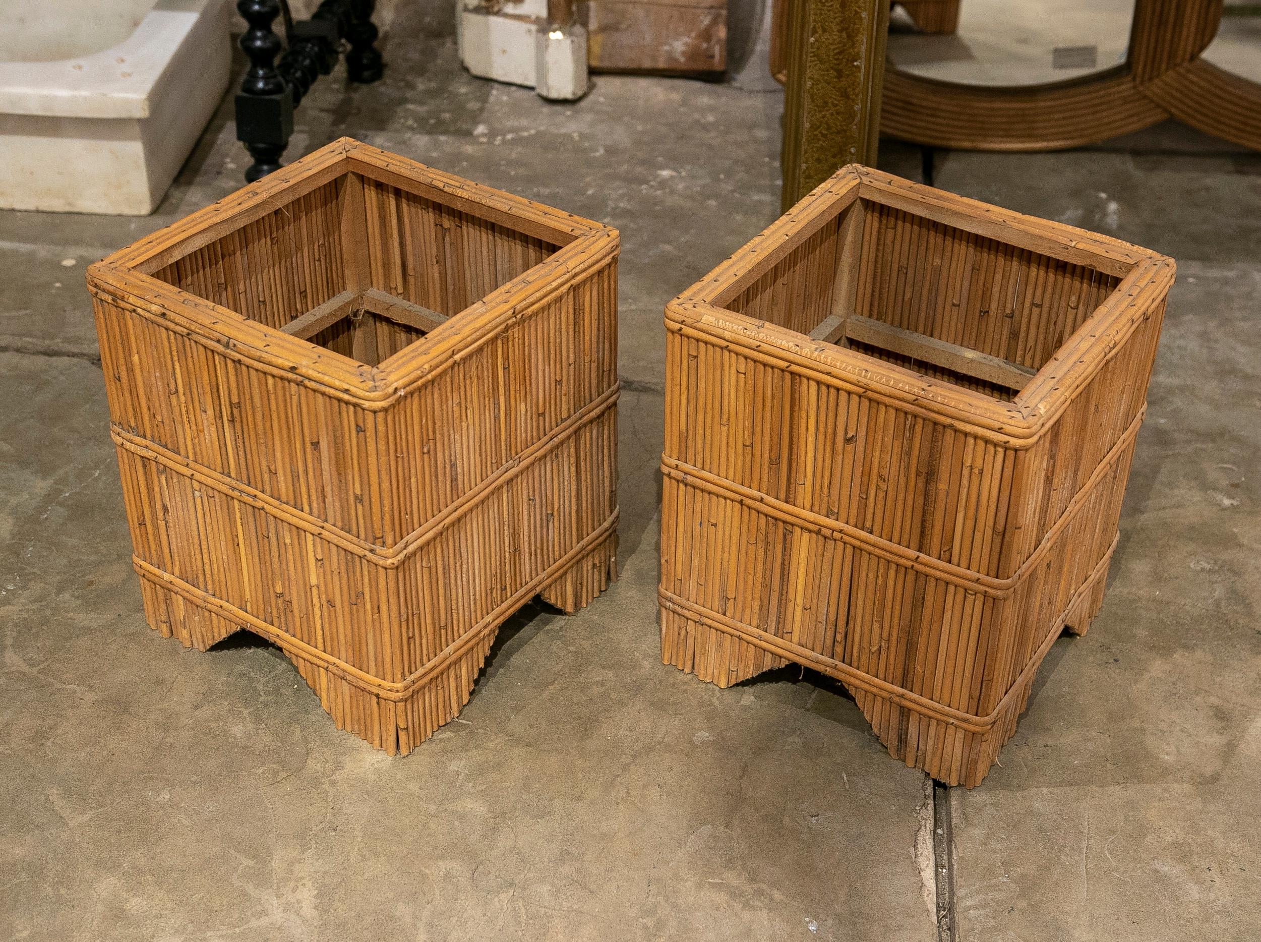 20th Century Spanish Pair of Square Bamboo Flowerpots  For Sale