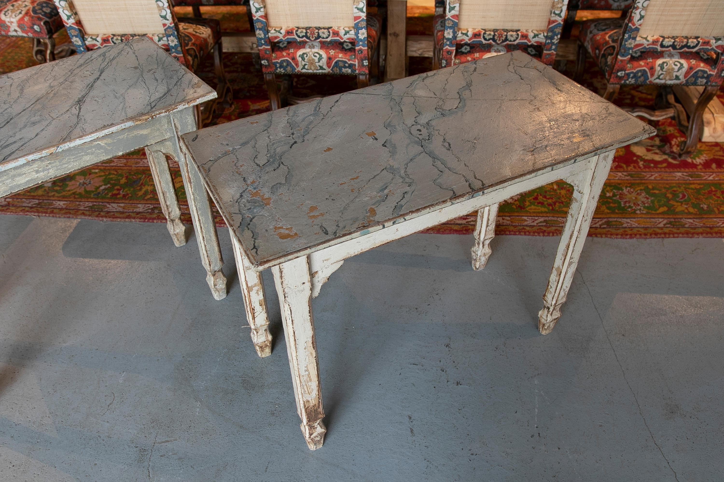 Spanish Pair of Wooden Tables with Hand-Painted Marbling  For Sale 14