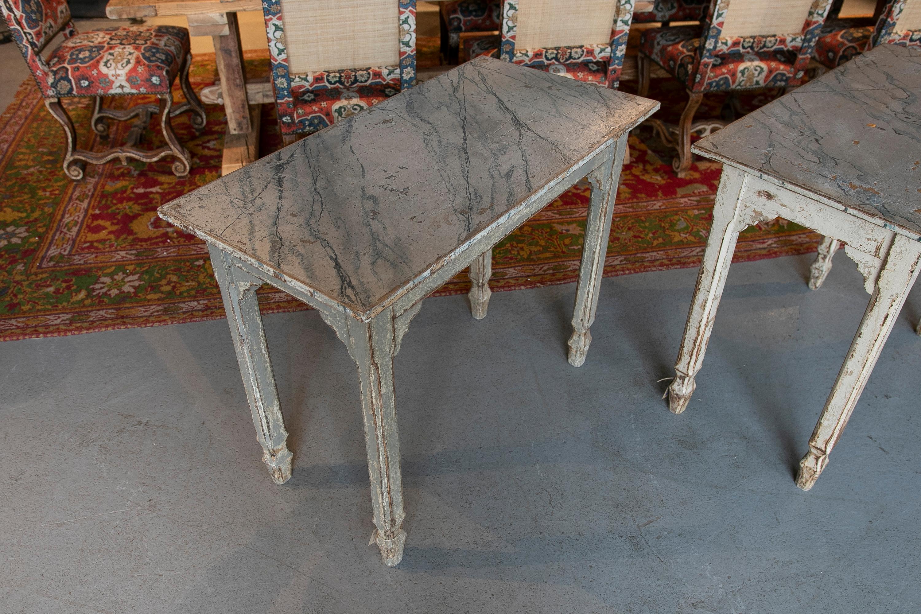 Spanish Pair of Wooden Tables with Hand-Painted Marbling  For Sale 15