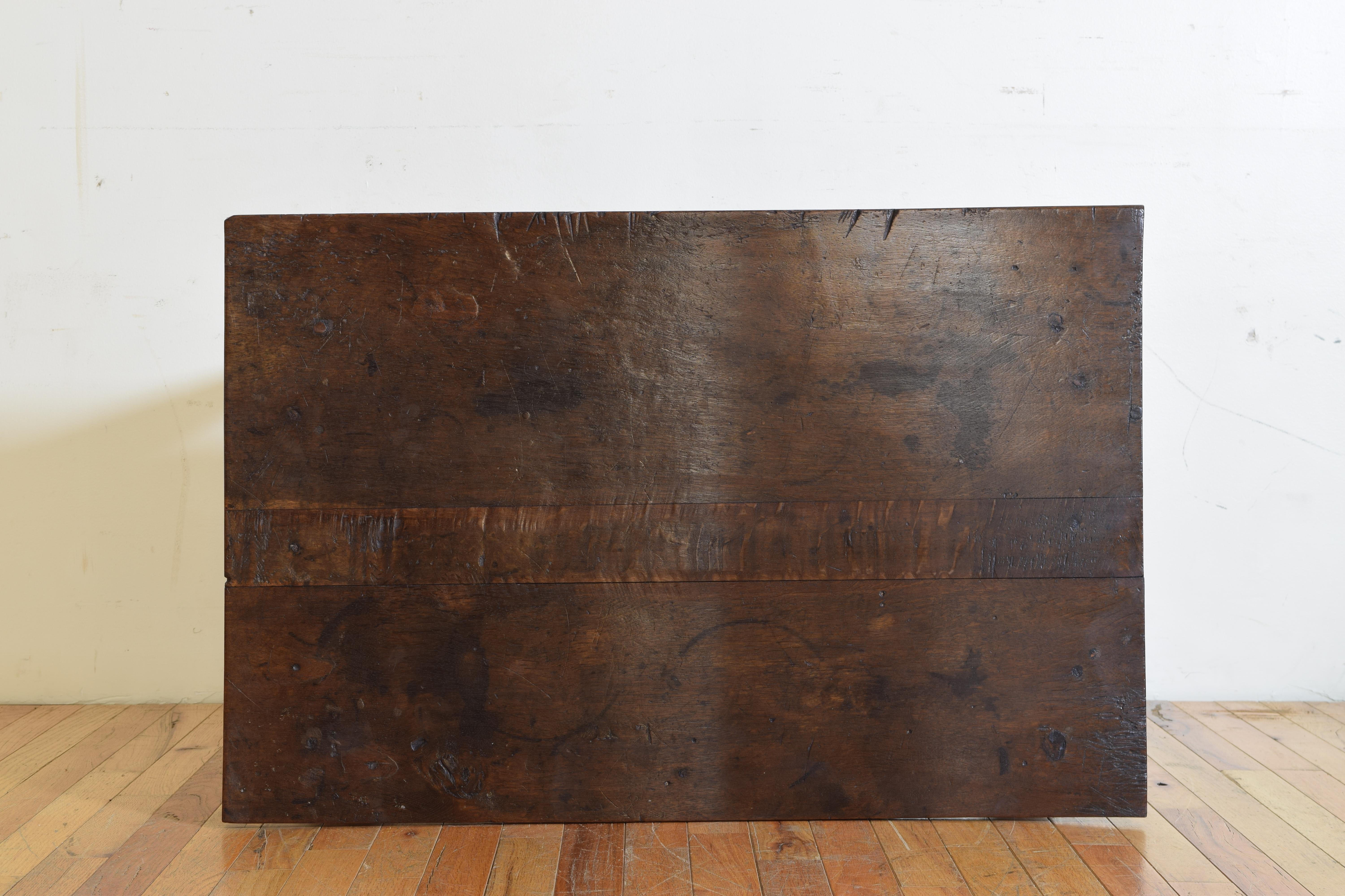 Spanish, Pamplona, Neoclassic Rustic Oak Side Table, Late 18th-Early 19th Cent. 5