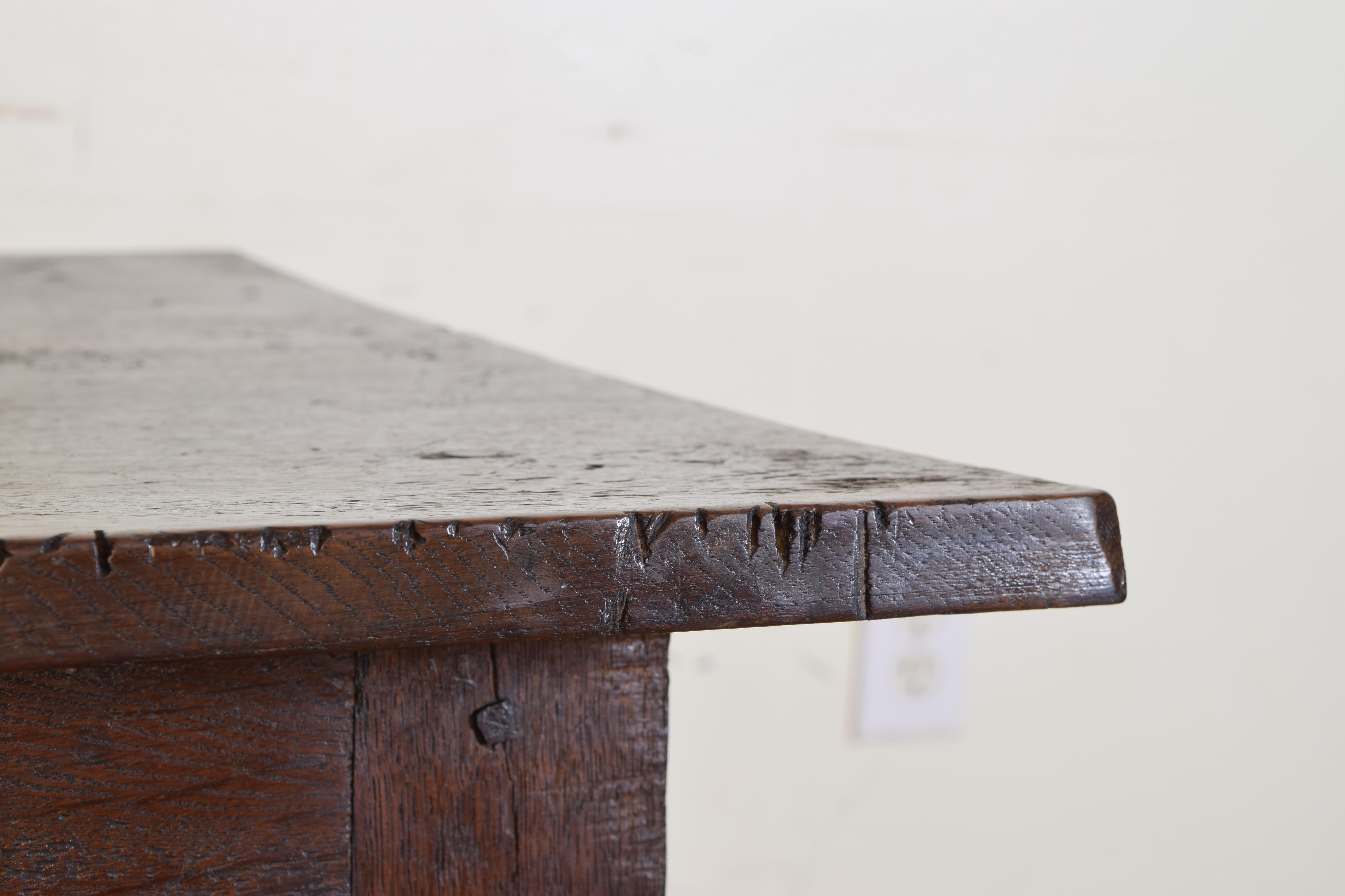 Spanish, Pamplona, Neoclassic Rustic Oak Side Table, Late 18th-Early 19th Cent. 3