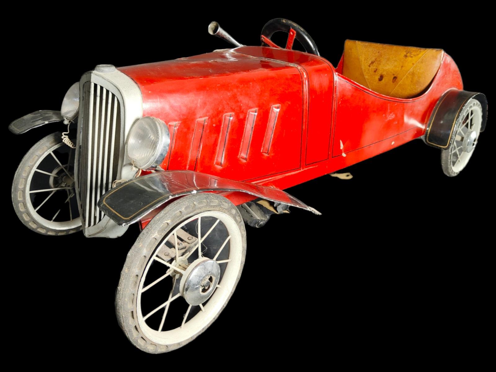 Spanish Pedal Car from the 30s, Denia  For Sale 2