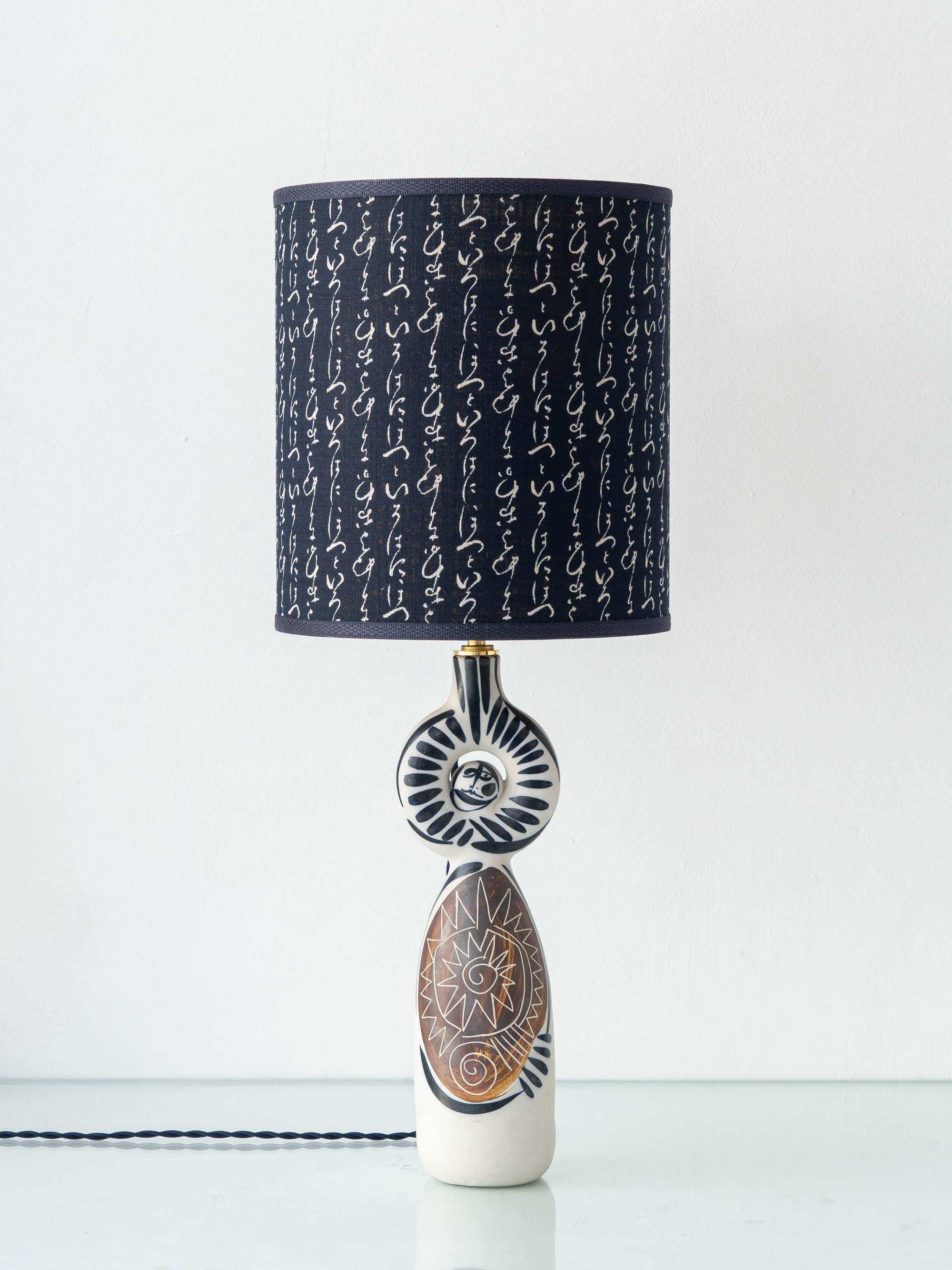 Lovingly hand-crafted by Amitābha Studio from a vintage Alfonso Otero Regal Picasso-esque botella or ceramic bottle vase. The ceramic base, made in Galicia, Spain, is a striking example of Alfonso Otero Regal’s distinctive figural ceramics. Shaped