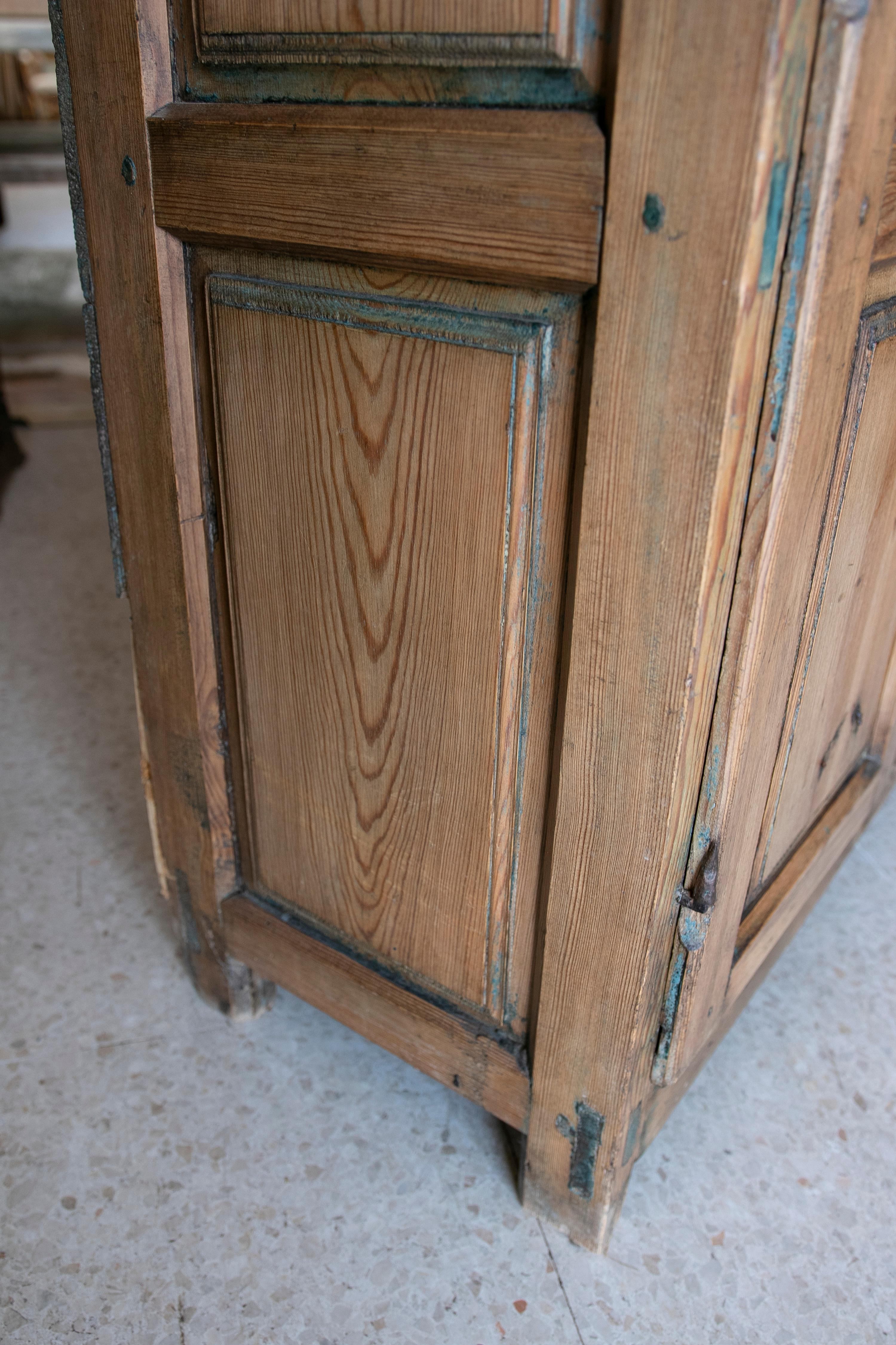 Spanish Pinewood Kitchen Cupboard-Cabinet with Doors  For Sale 13