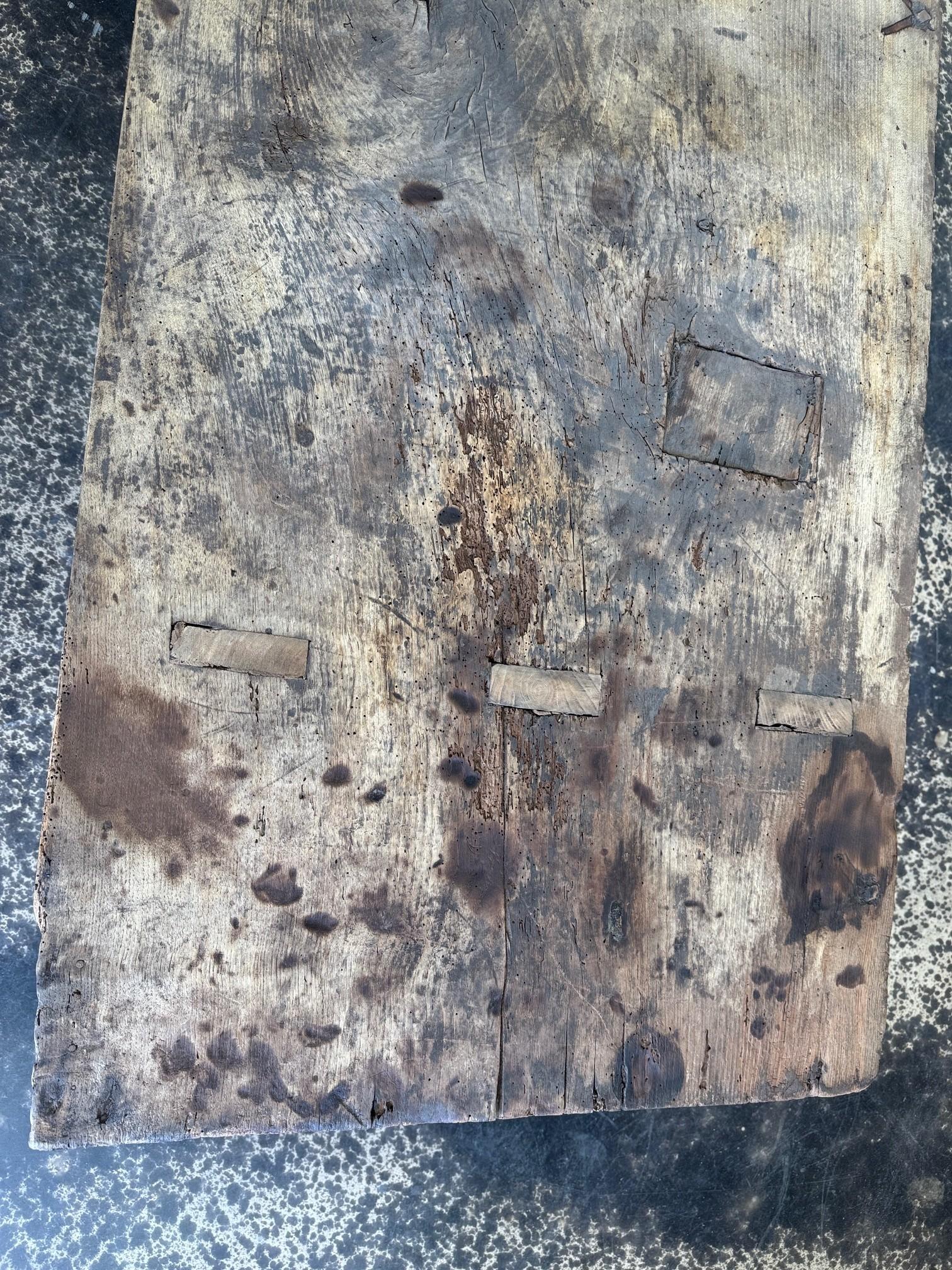 Spanish Primitive Coffee Table - Table Basse For Sale 6