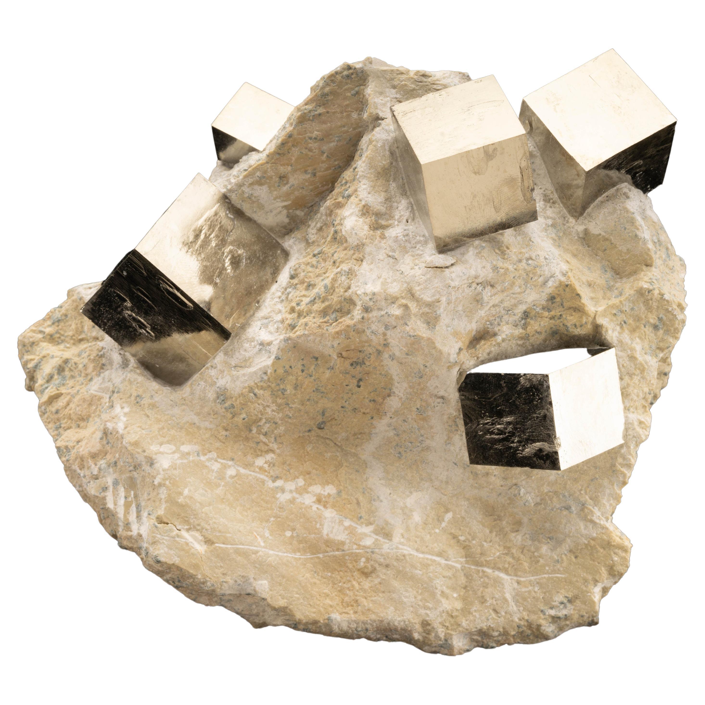 Cubes de pyrite espagnols sur matrice de basalte // 3.51 kg. en vente