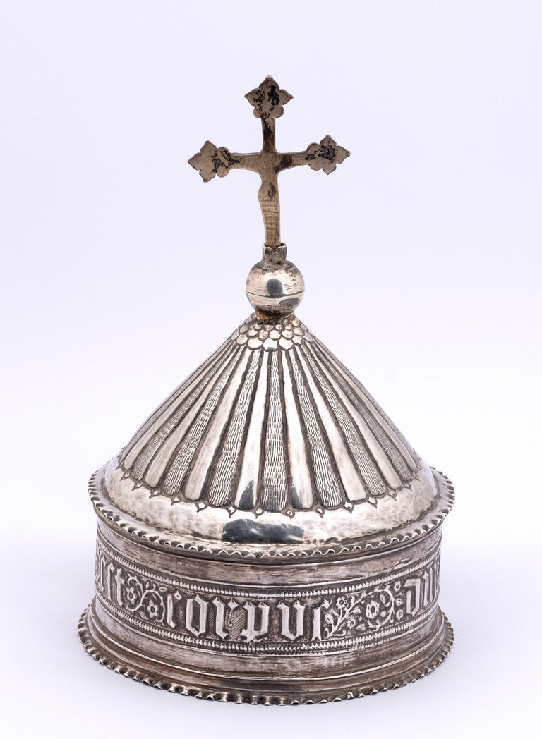 Pyxis Catholic Spanish Pyxis in Silver with Crucifix, Late 16th Century For Sale at ...