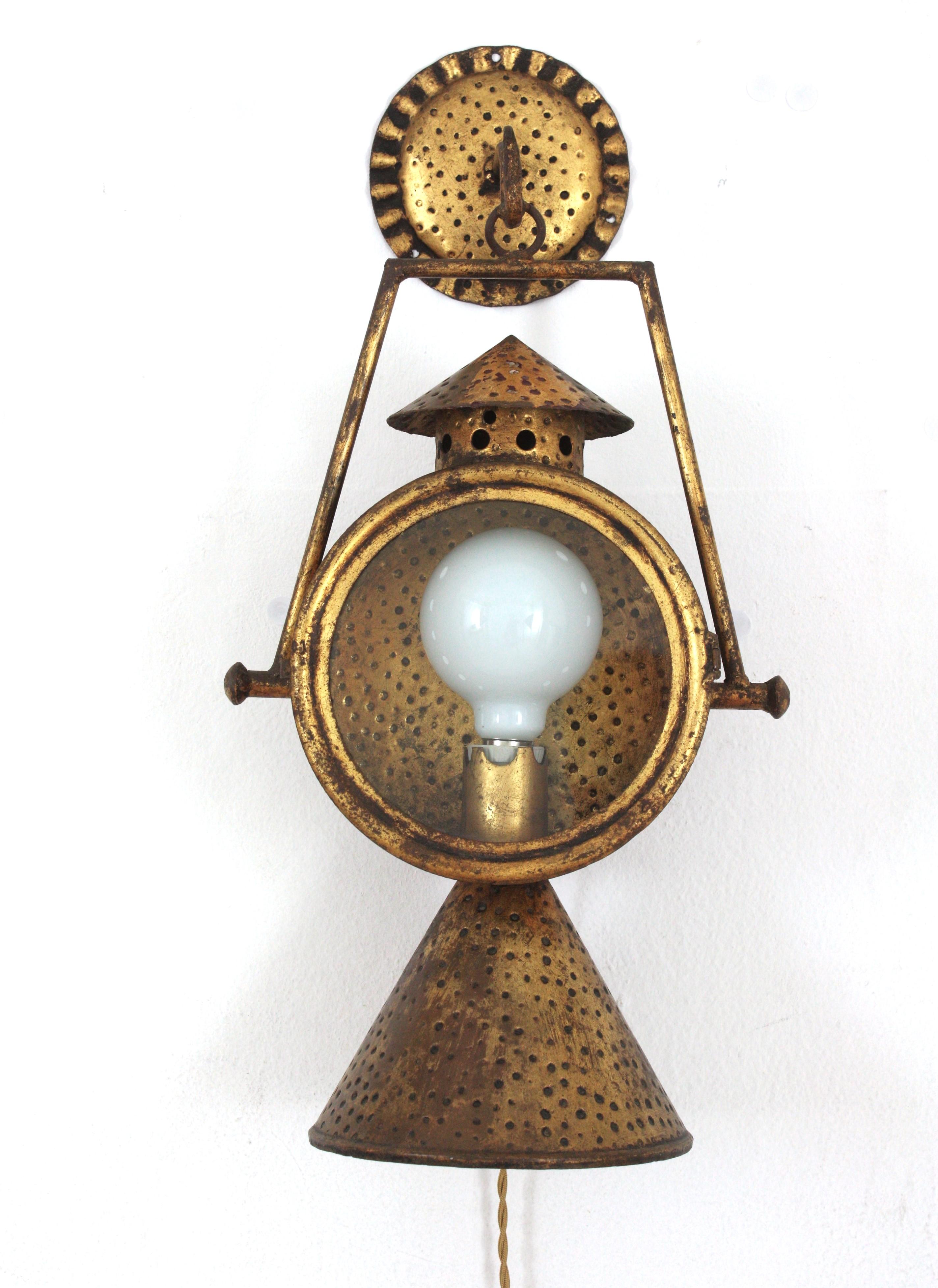 Spanish Railway Design Large Hanging Wall Lantern or Sconce in Gilt Iron For Sale 1