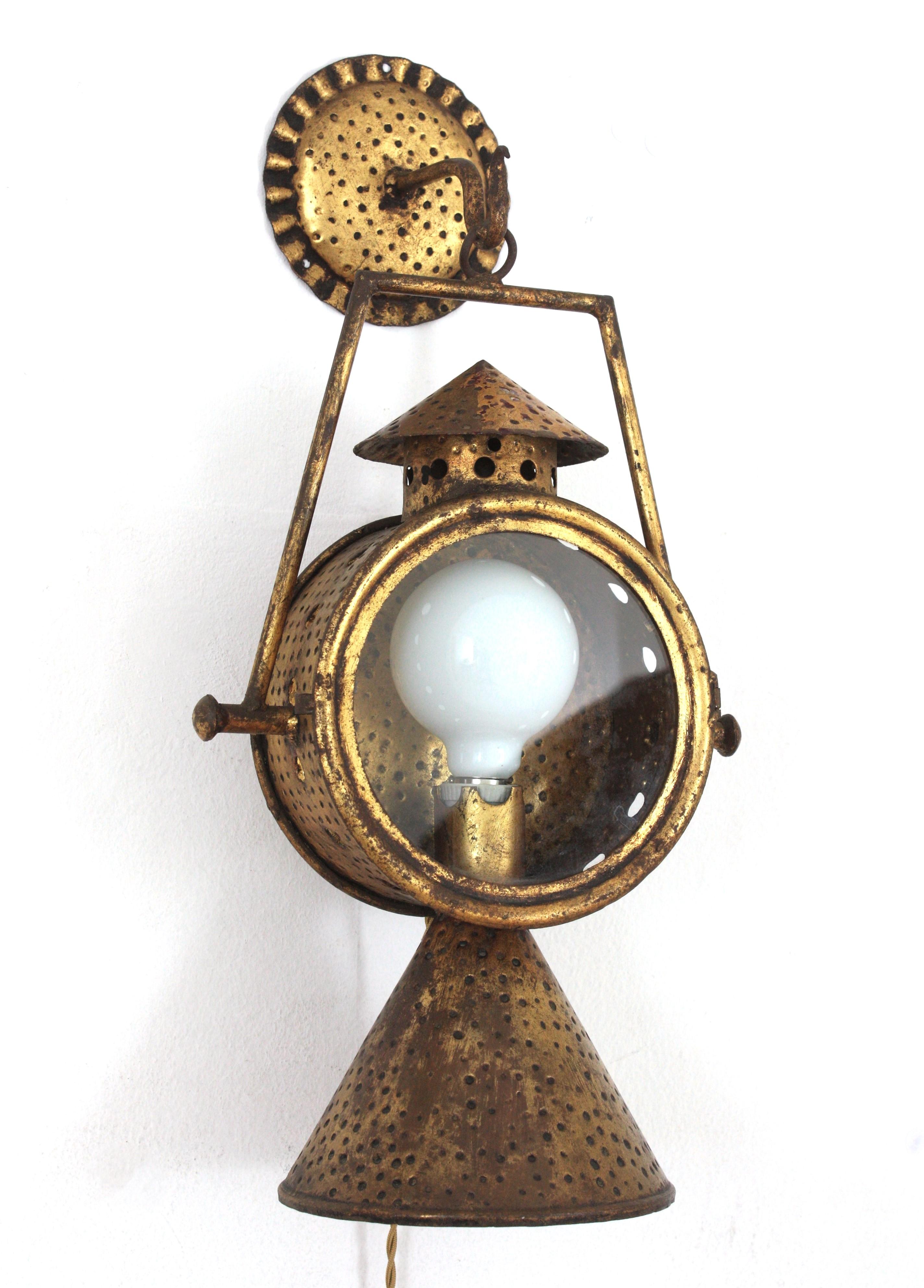 Spanish Railway Design Large Hanging Wall Lantern or Sconce in Gilt Iron For Sale 2