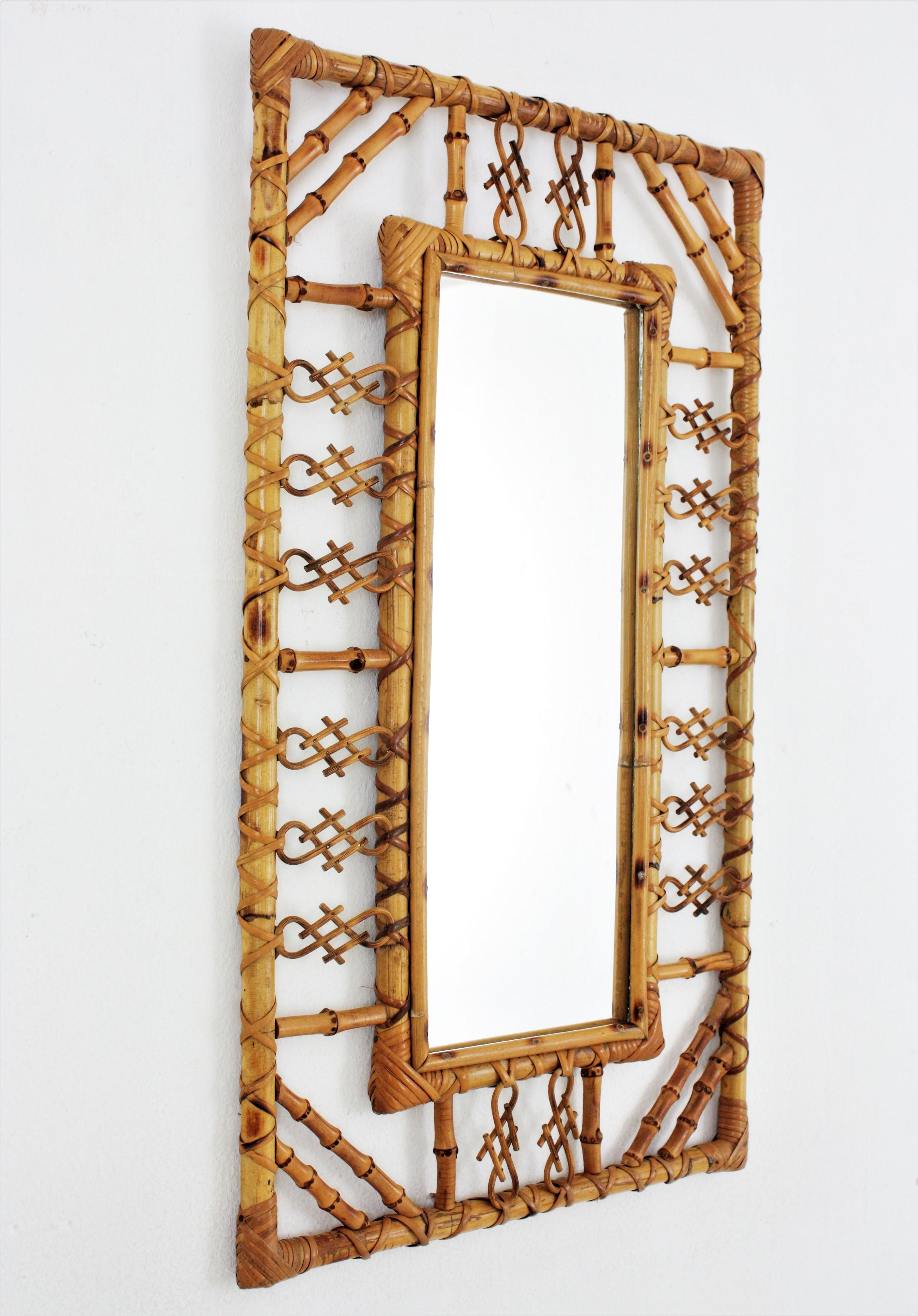 Mid-Century Modern Spanish Rattan Bamboo Mirror in Chinoiserie Design, 1960s For Sale