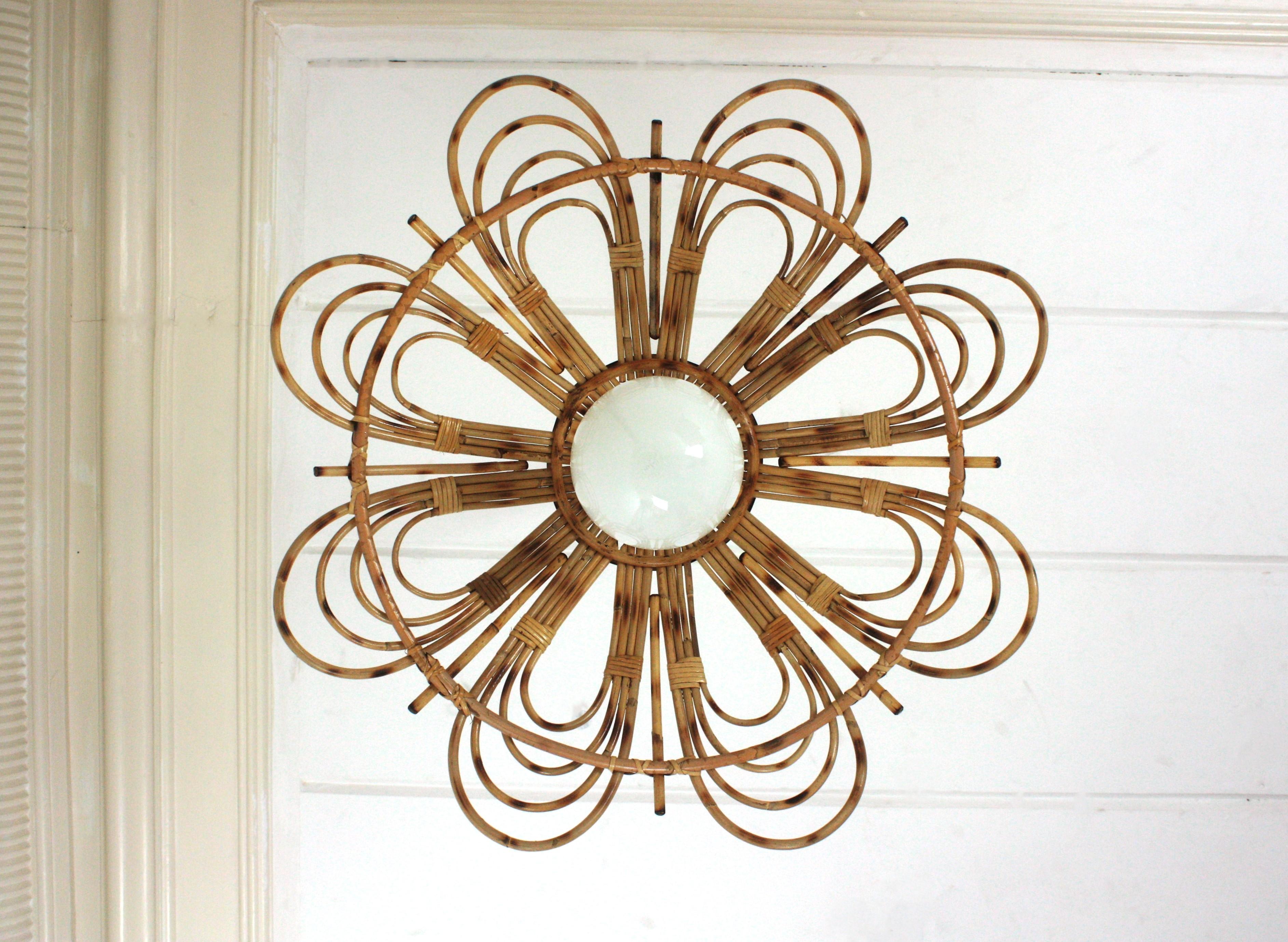 Hand-Crafted Spanish Rattan Flower Shaped Large Pendant Hanging Light / Lantern