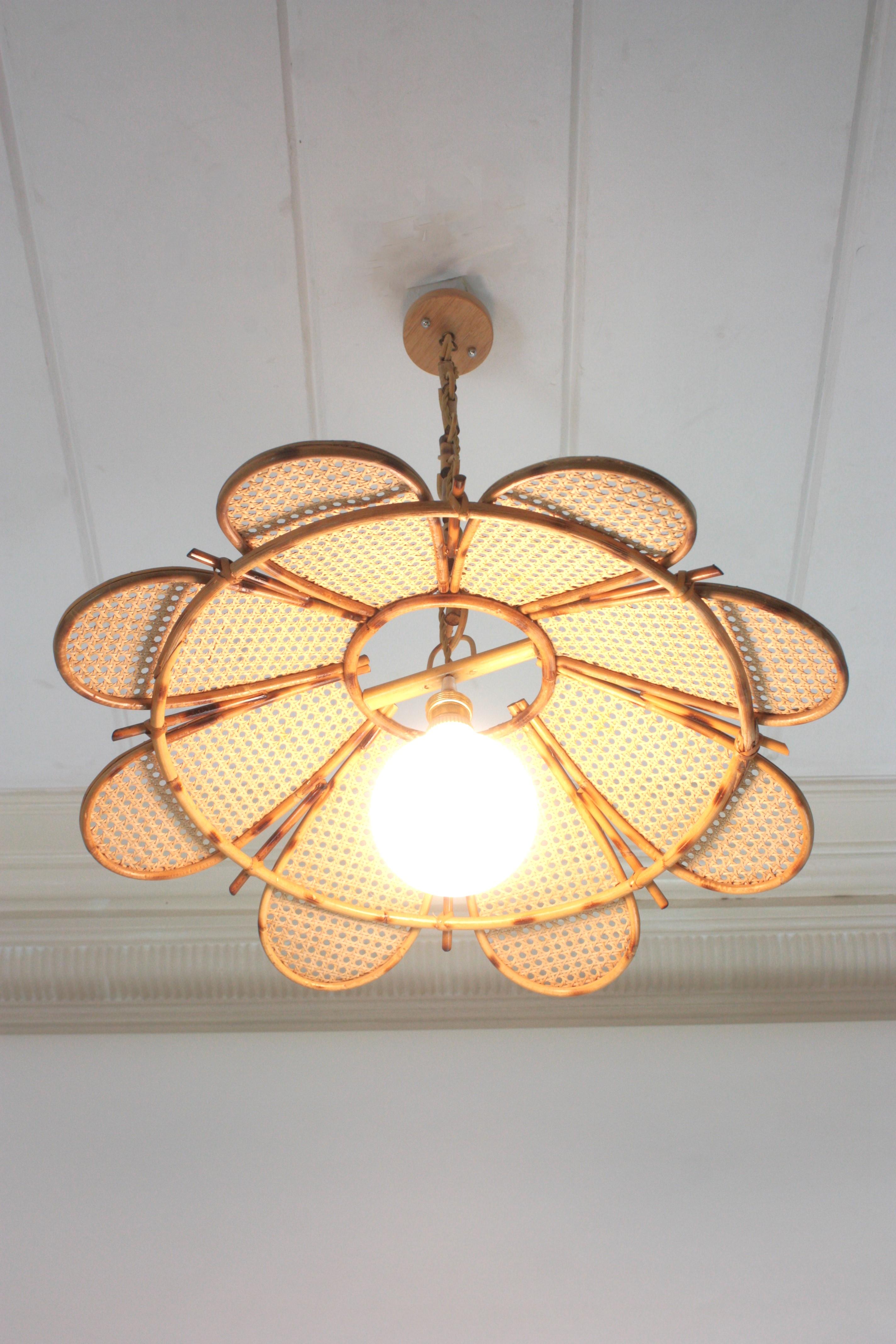 Cane Spanish Rattan Flower Shaped Large Pendant Hanging Light / Lantern For Sale
