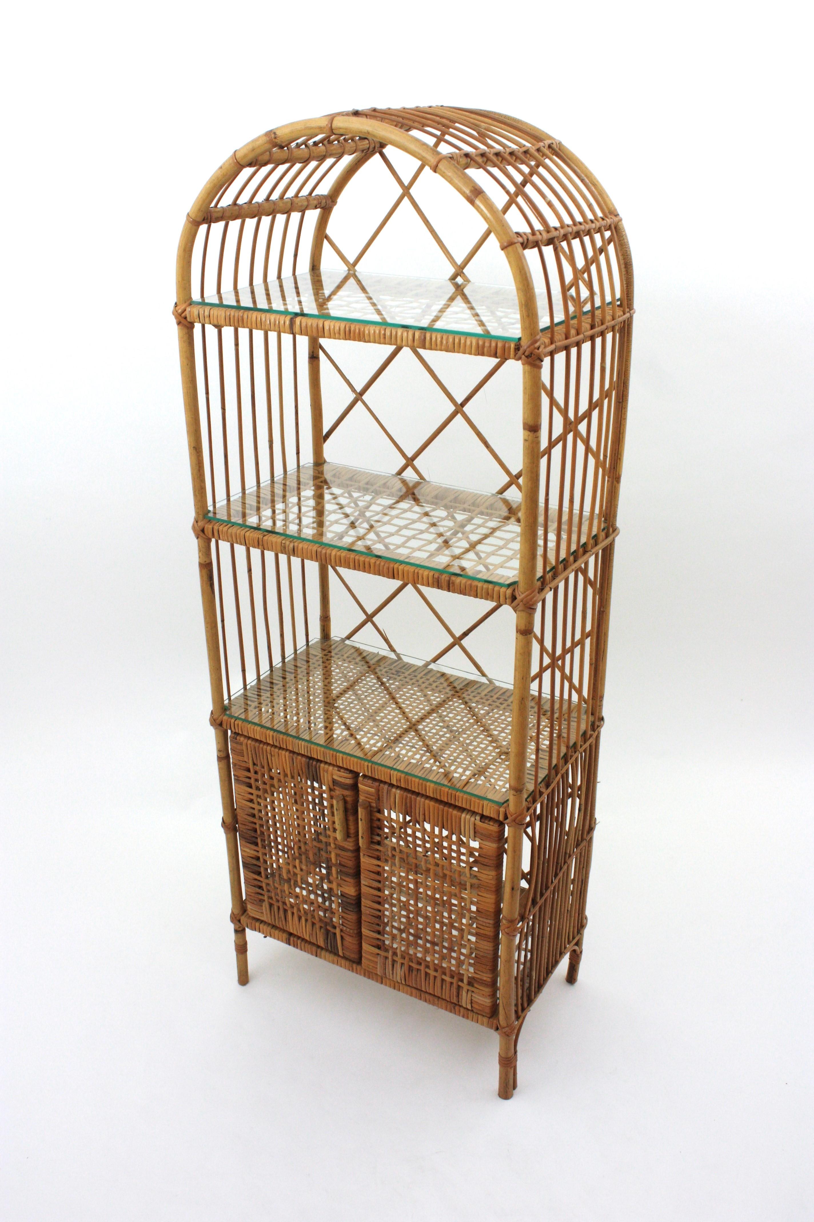Spanish Rattan Tall Storage Cabinet or Bookcase, 1960s In Good Condition For Sale In Barcelona, ES