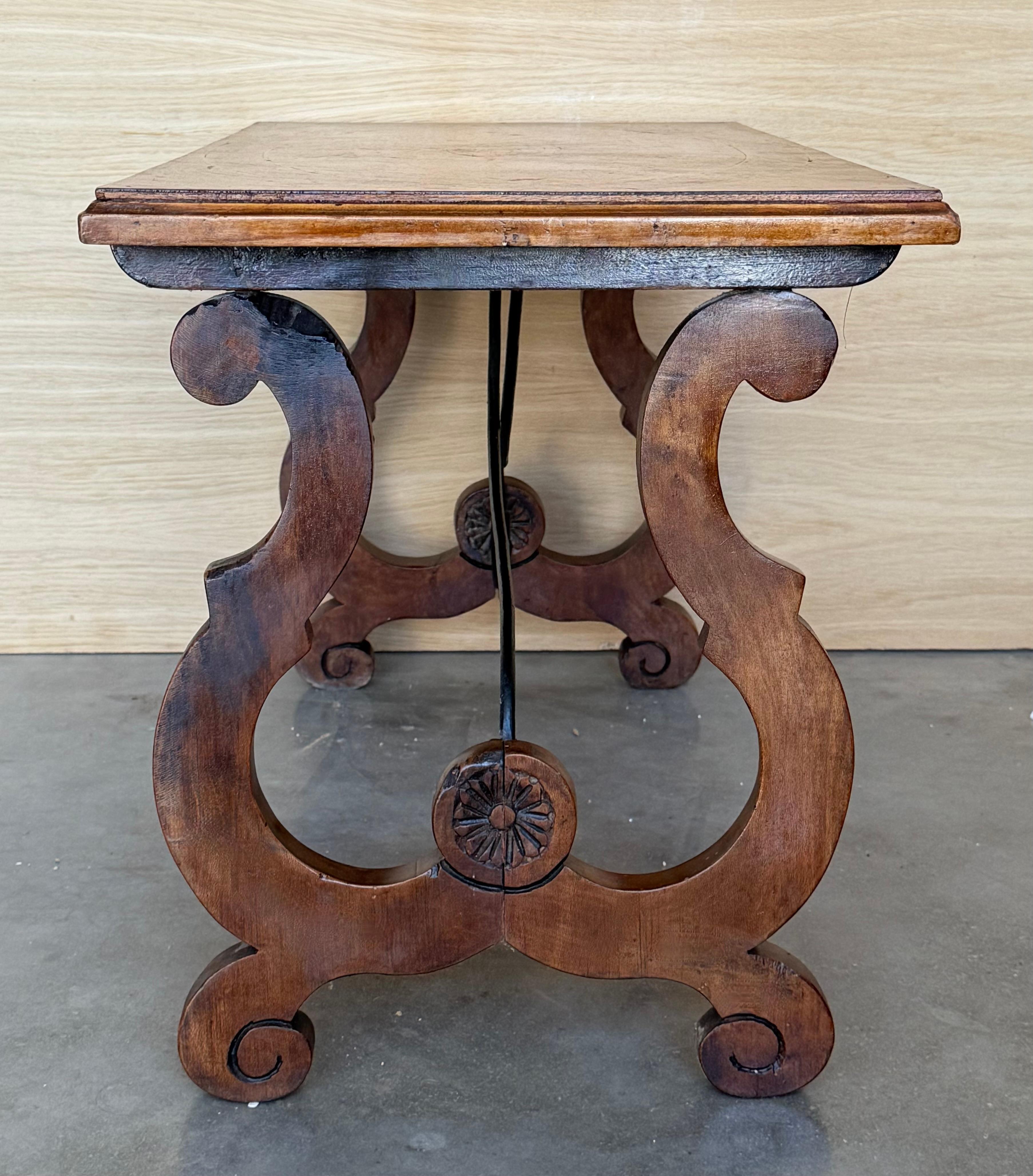 Spanish rectangular coffee table with lyre Legs and marquetry top For Sale 1