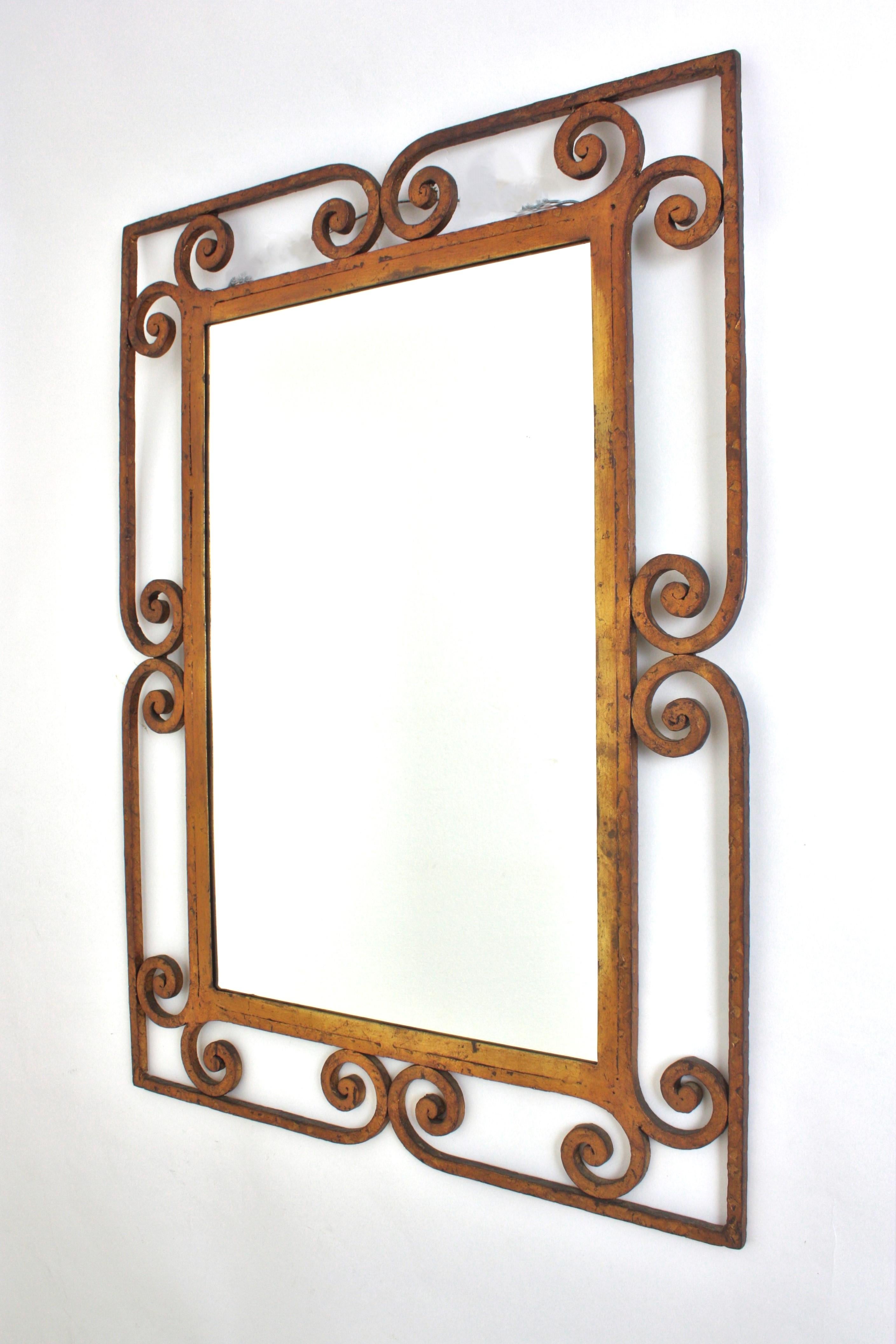 Spanish Rectangular Mirror in Gilt Wrought Iron, 1940s For Sale 4