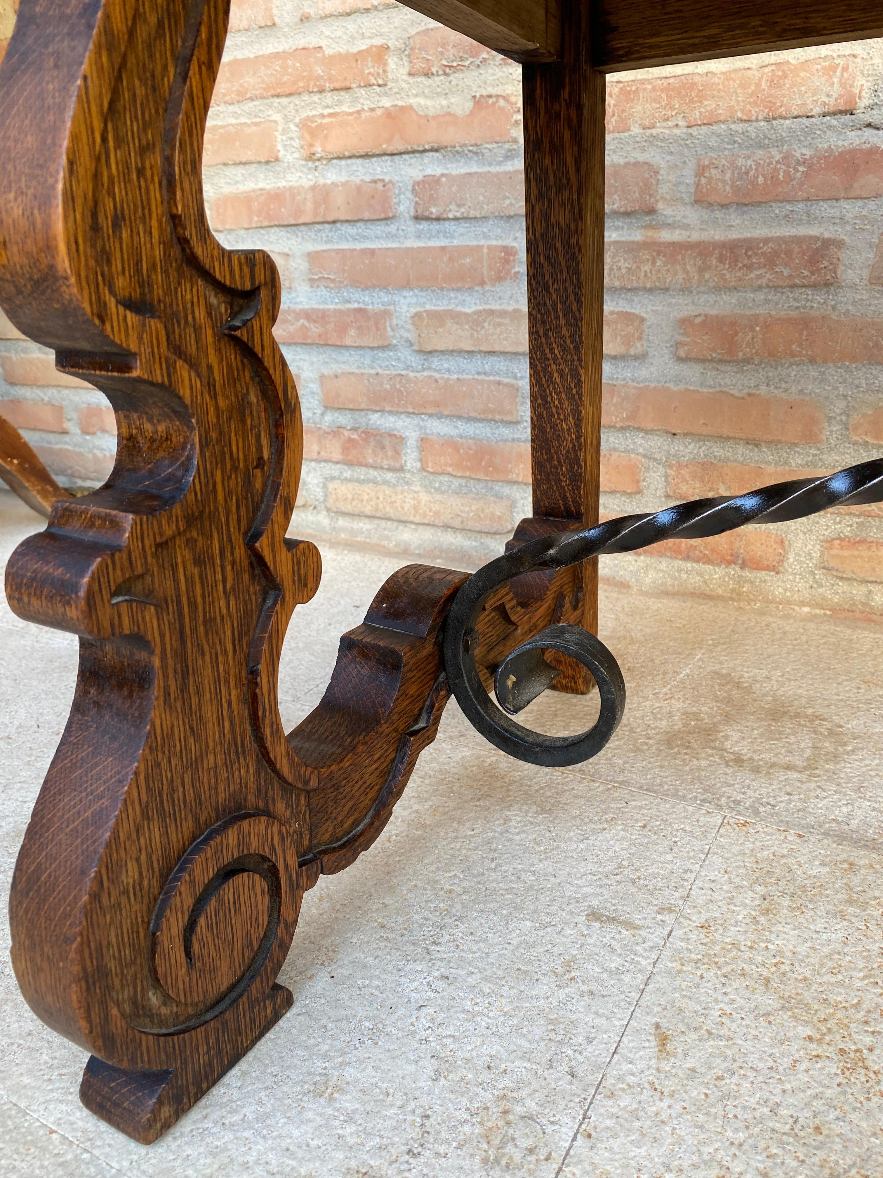 Spanish Renaissance Carved Oak Bench Banquette Escaño, 1890s For Sale 5