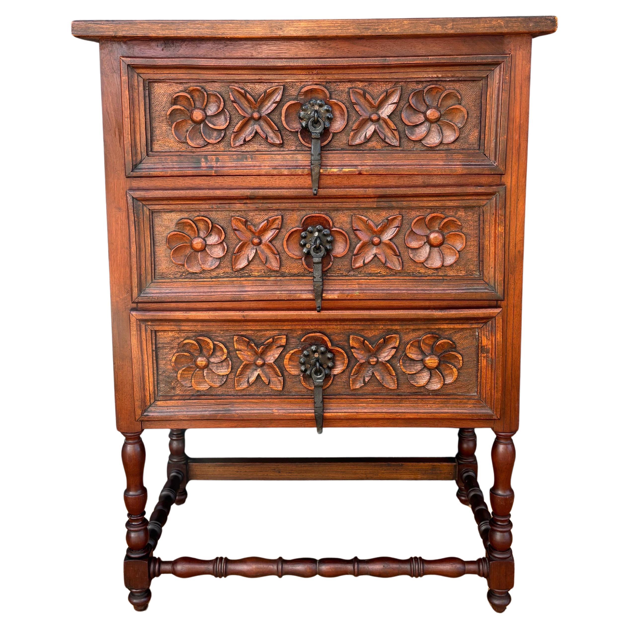 Spanish Renaissance Revival Oak Chest of Drawers with Carved Floral Fronts, 1930