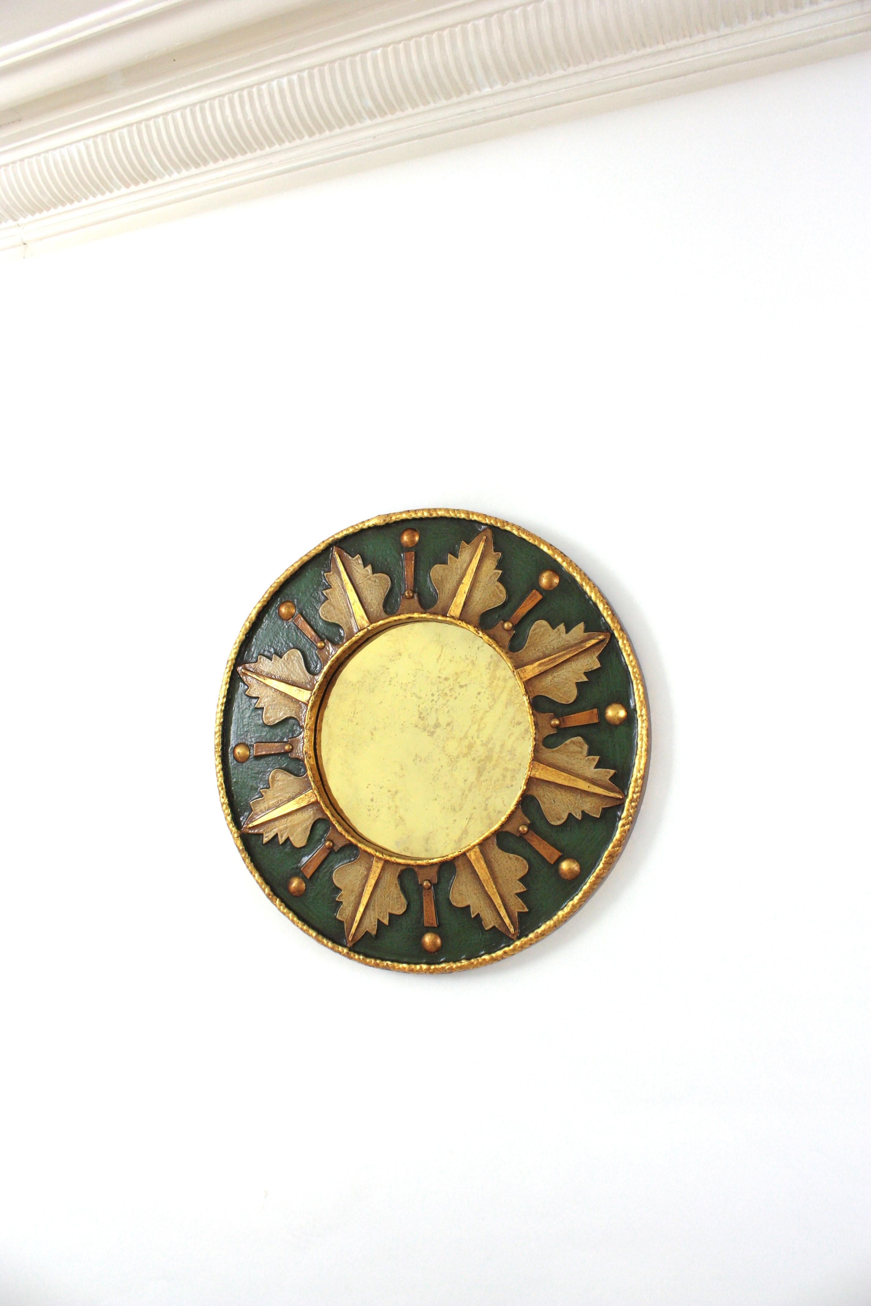 Espejo de Pared Redondo Renacimiento Español Policromado Rayo de Sol en venta 2