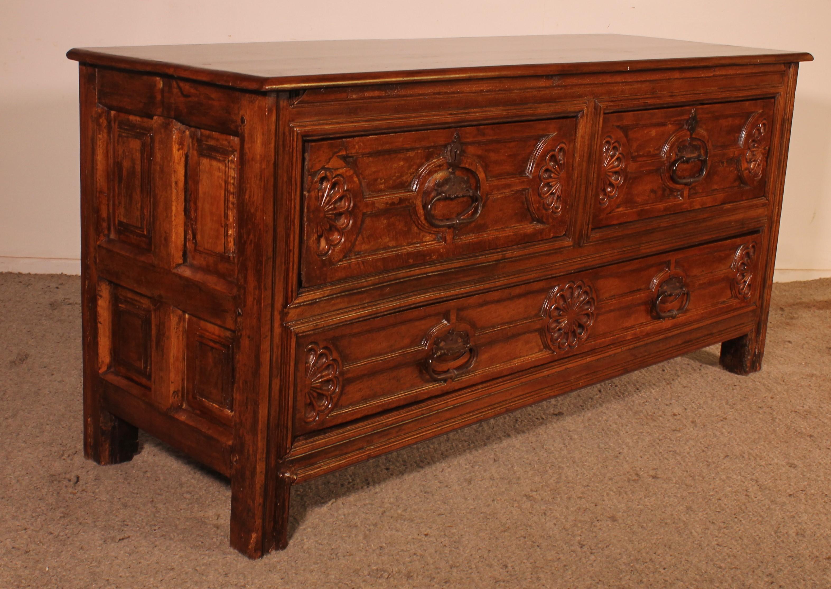 Spanish Renaissance Sacristy Buffet In Walnut Circa 1600 For Sale 1