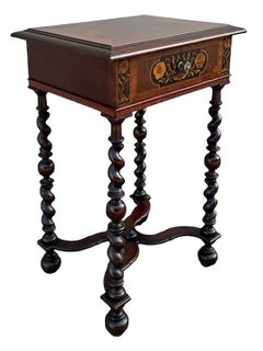 Table espagnole de style Renaissance