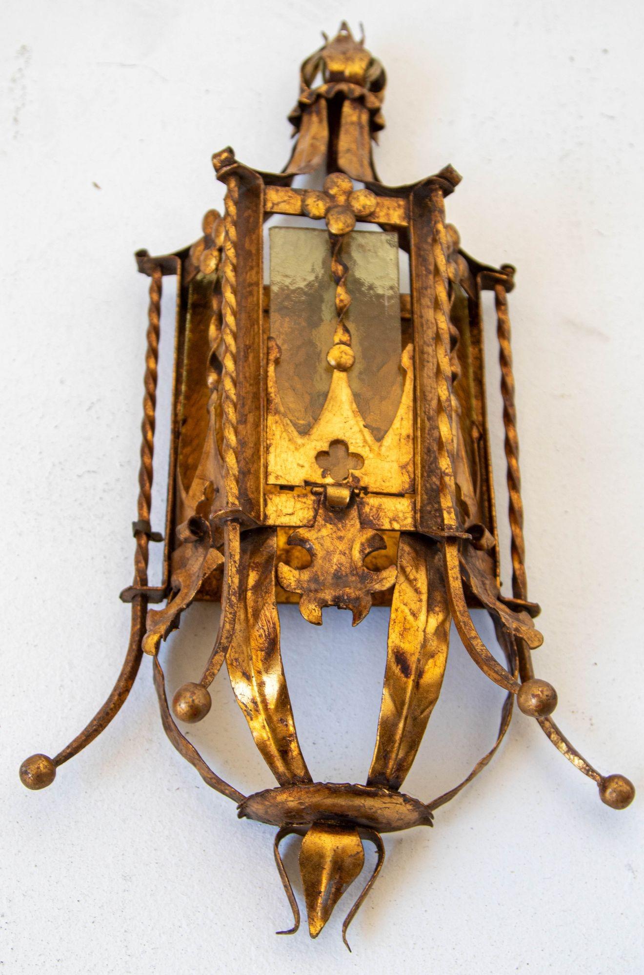 Spanish Revival Gothic Hand Forged Metal Gilt Wall Sconces a Pair circa 1950s For Sale 6