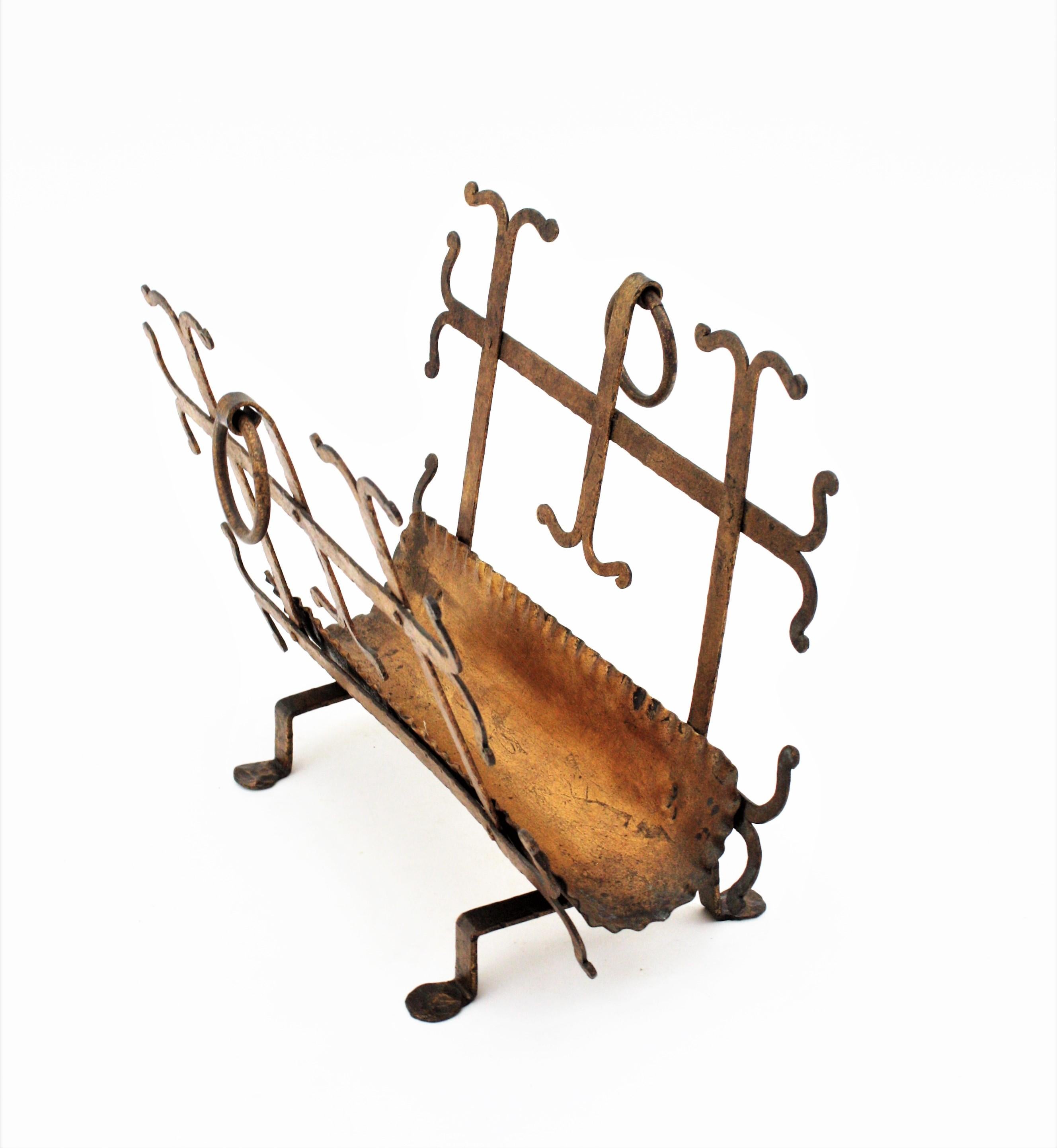 Forged Spanish Revival Magazine Rack in Gilt Wrought Iron, 1950s For Sale