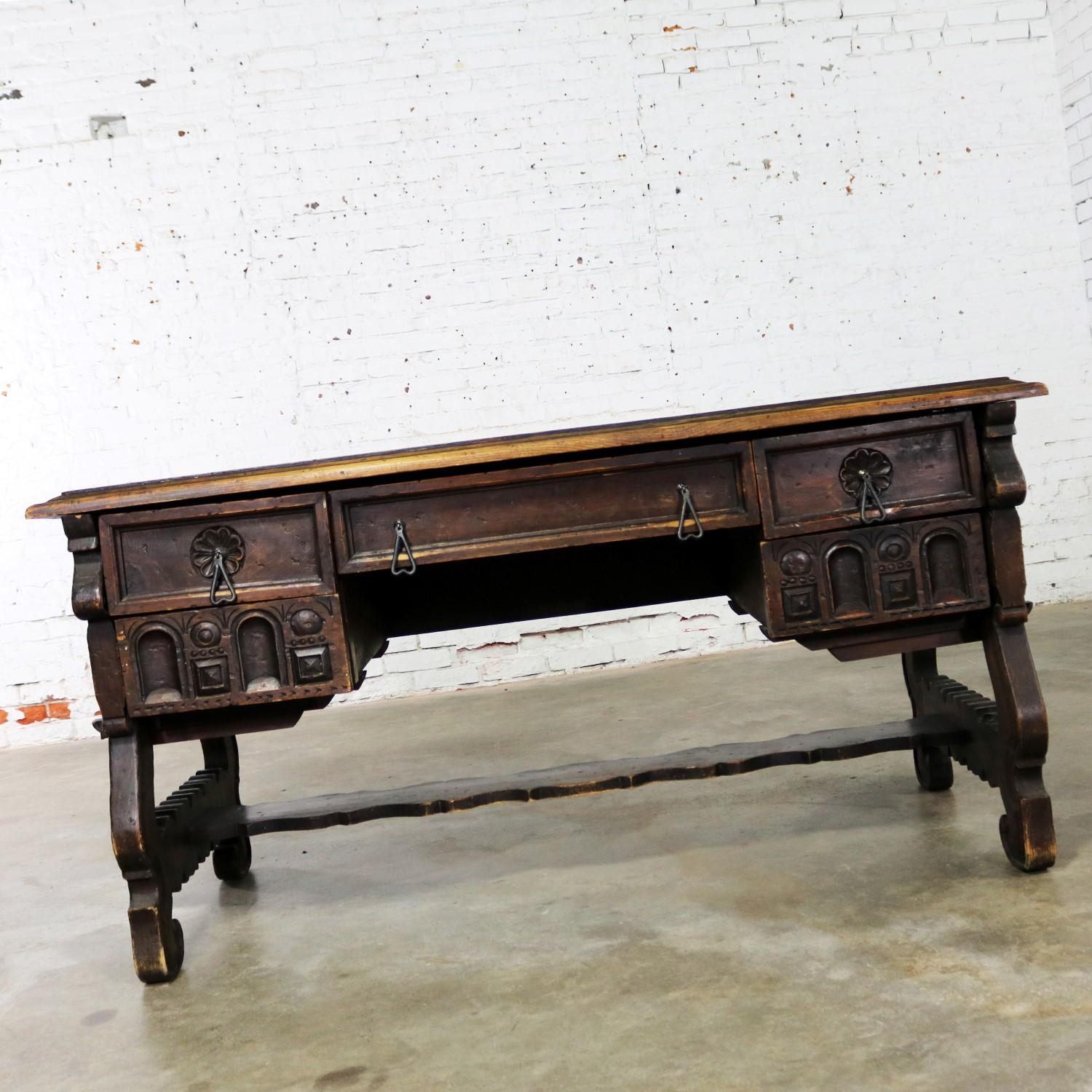 Mexican Spanish Revival Style Desk with Handwrought Hardware by Artes De Mexico