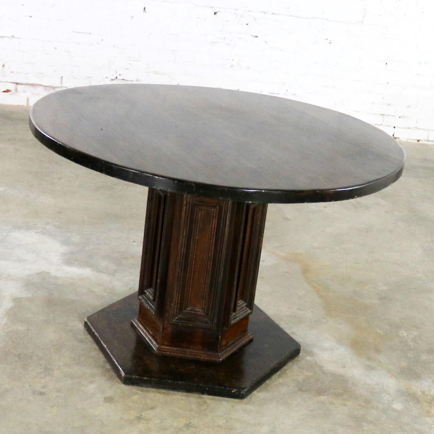 Spanish Revival Style Round Dining Table Single Pedestal Artes de Mexico In Good Condition In Topeka, KS