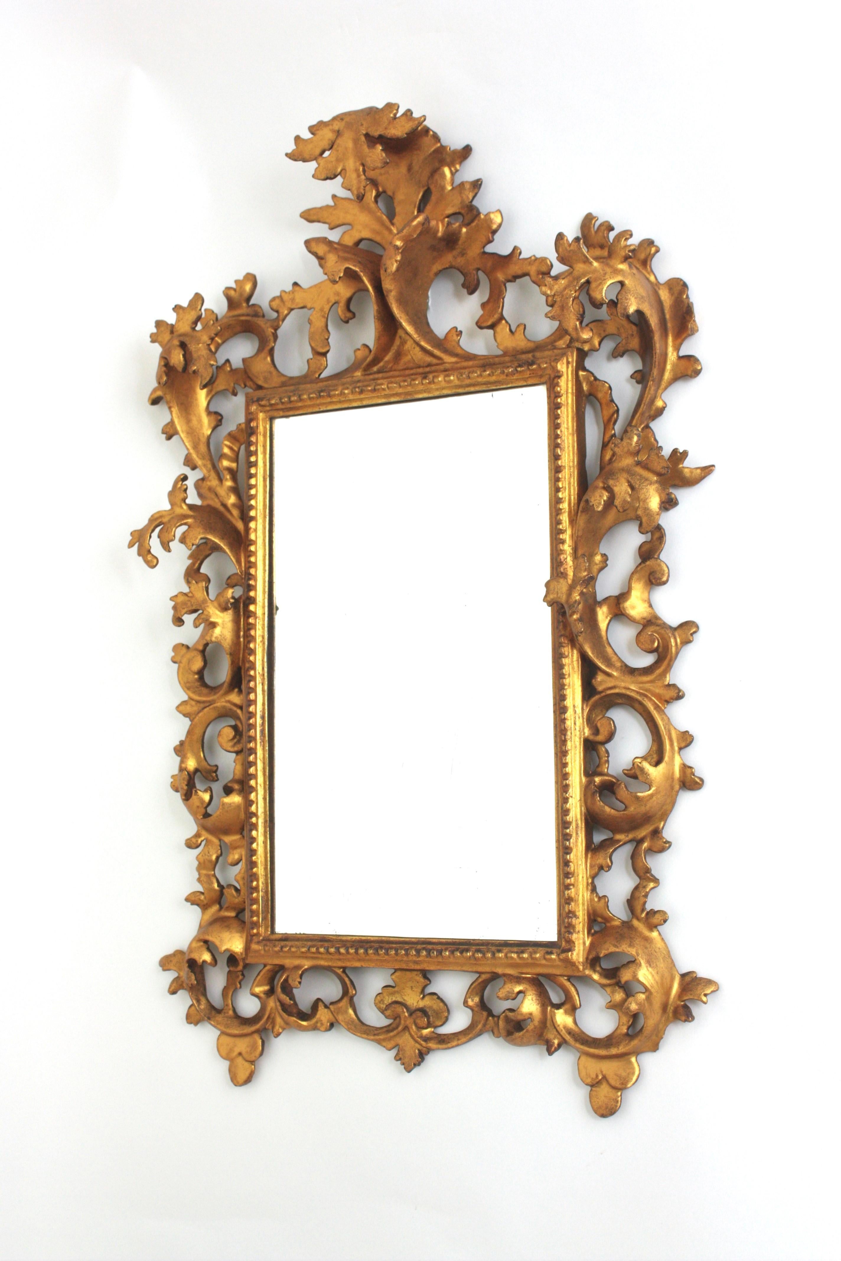 Spanish Rococo Giltwood Mirror with Foliage Carving Frame For Sale 5