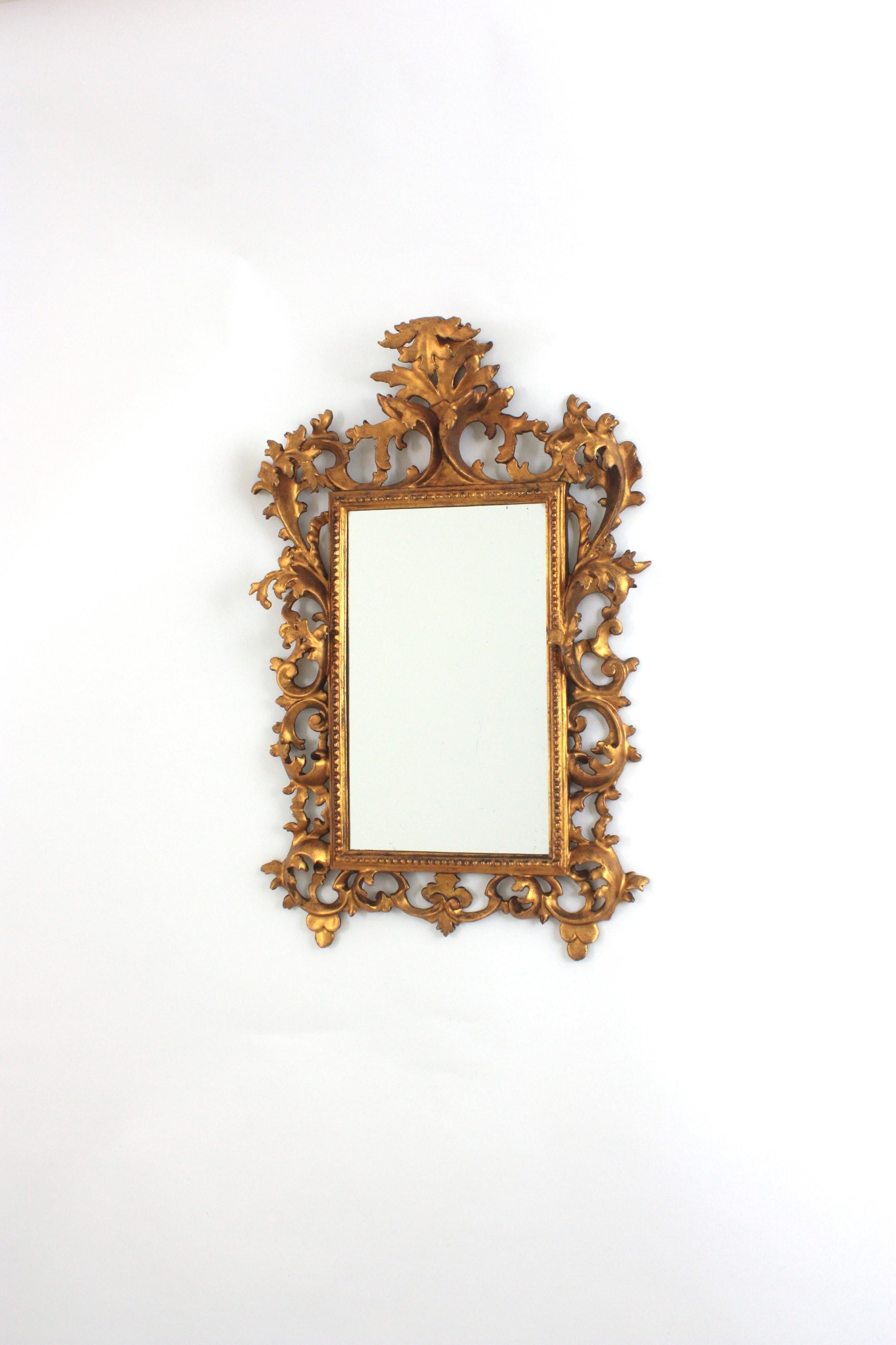 Spanish Rococo Giltwood Mirror with Foliage Carving Frame For Sale 2