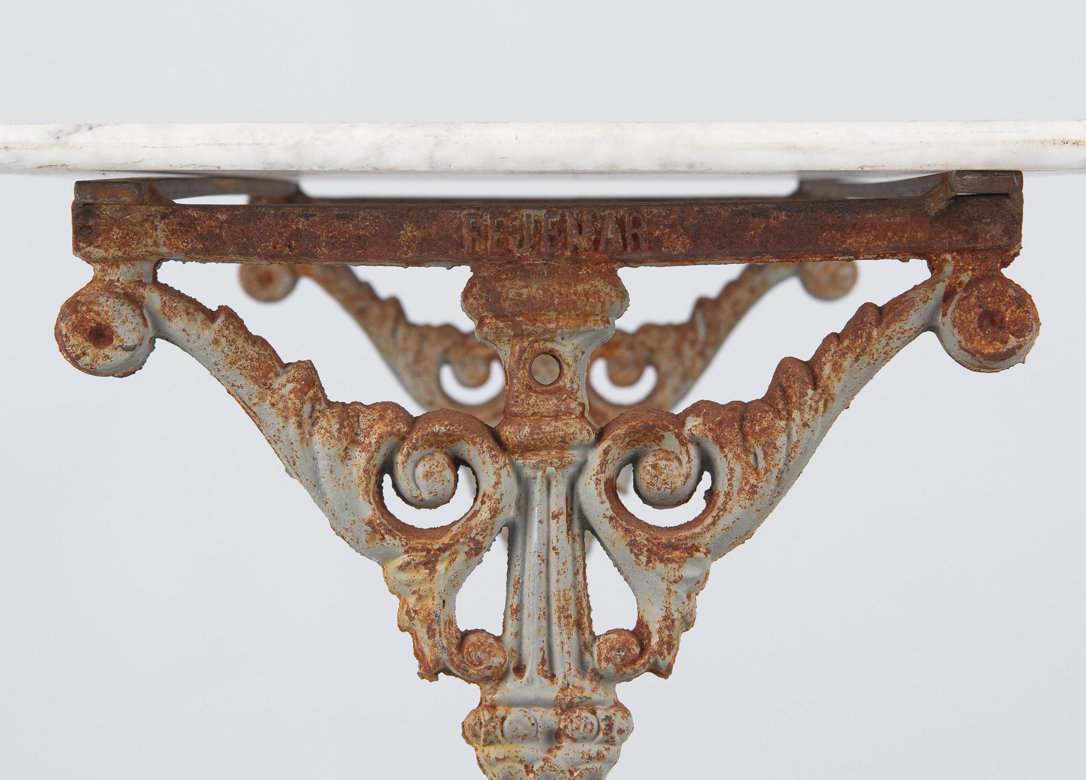 Spanish Rococo Iron Base Bistro Table with Marble Top, Late 1800s 10