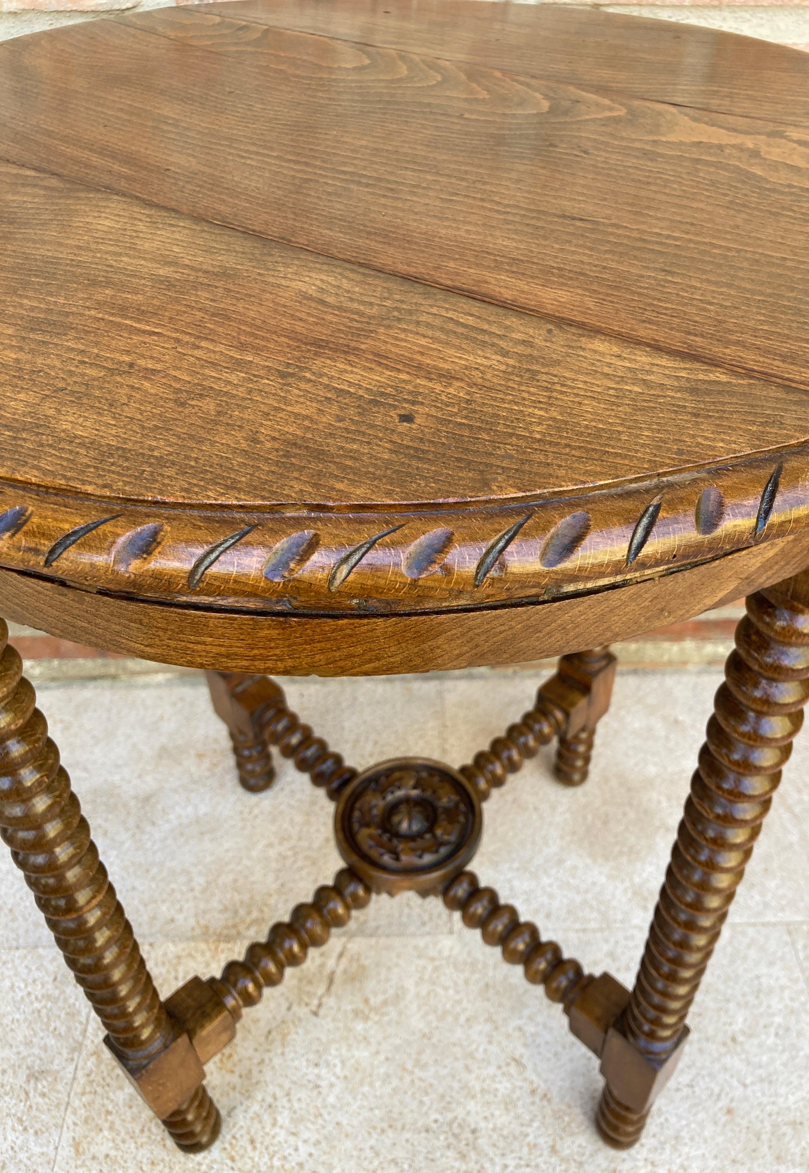 Spanish Round Walnut Side Table With Turned Legs And Beleveled Edges 1900s 1