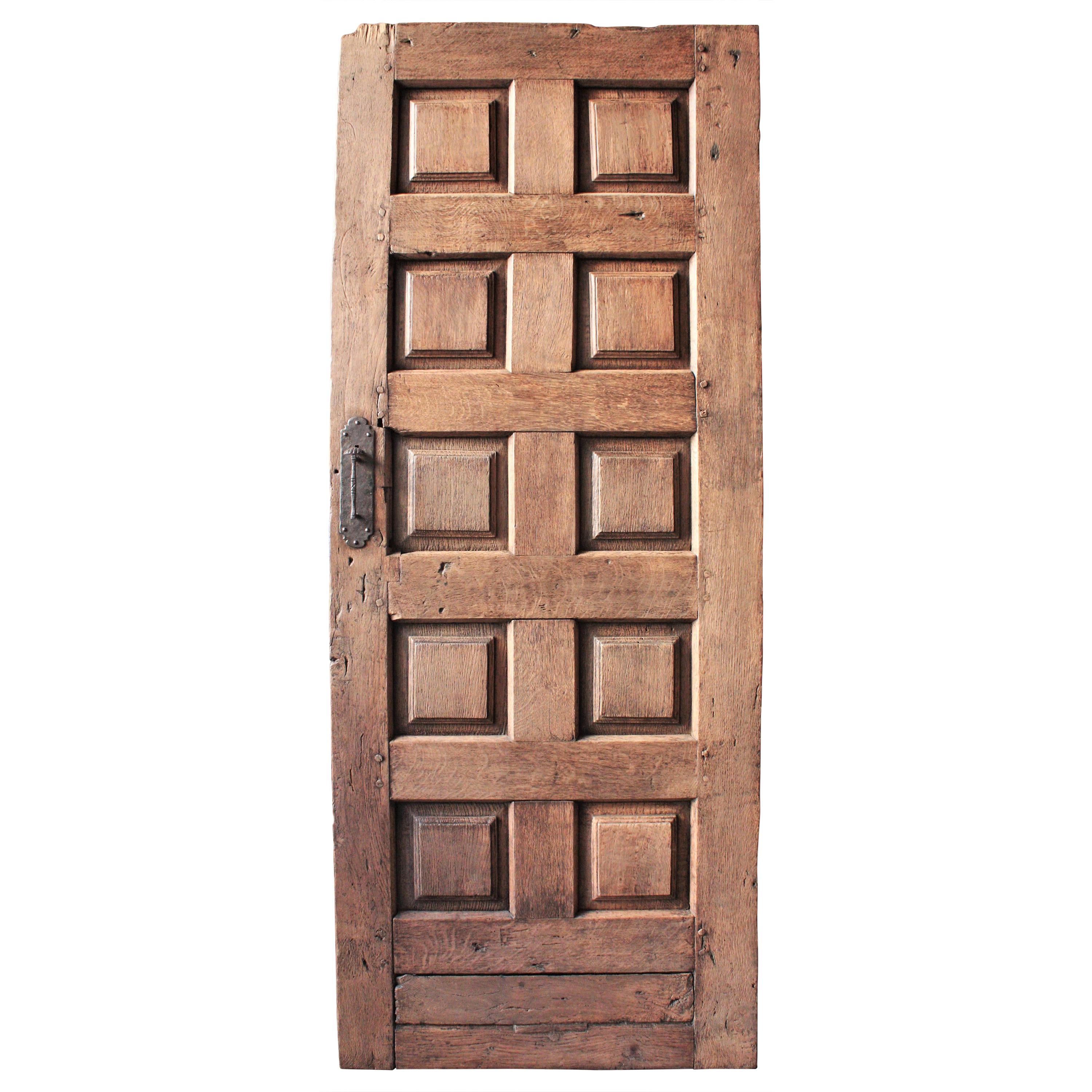 Porte rustique espagnole avec poignée originale en fer forgé à la main