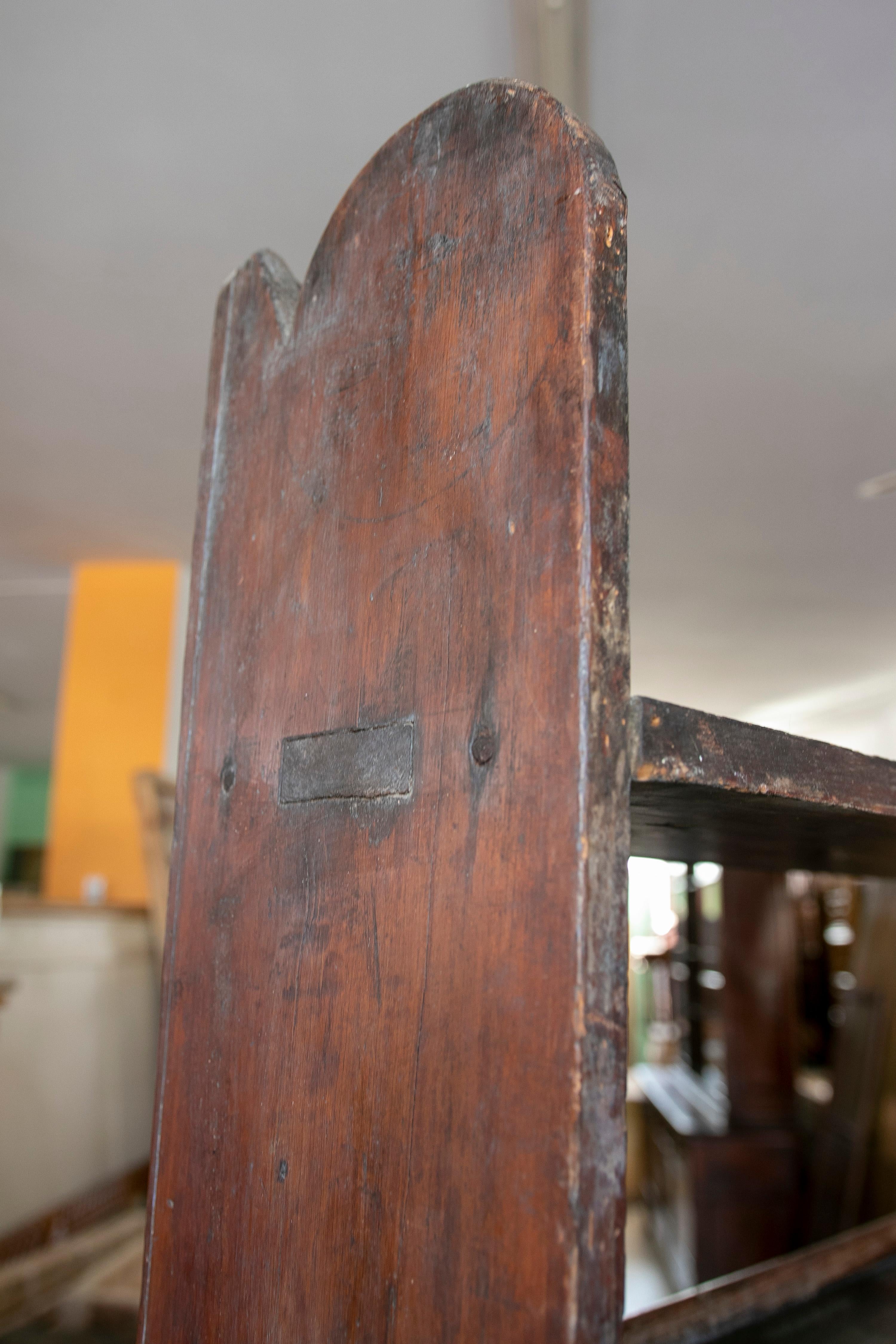 Spanisches Rustikales Rustikales Küchenregal aus Holz (19. Jahrhundert)