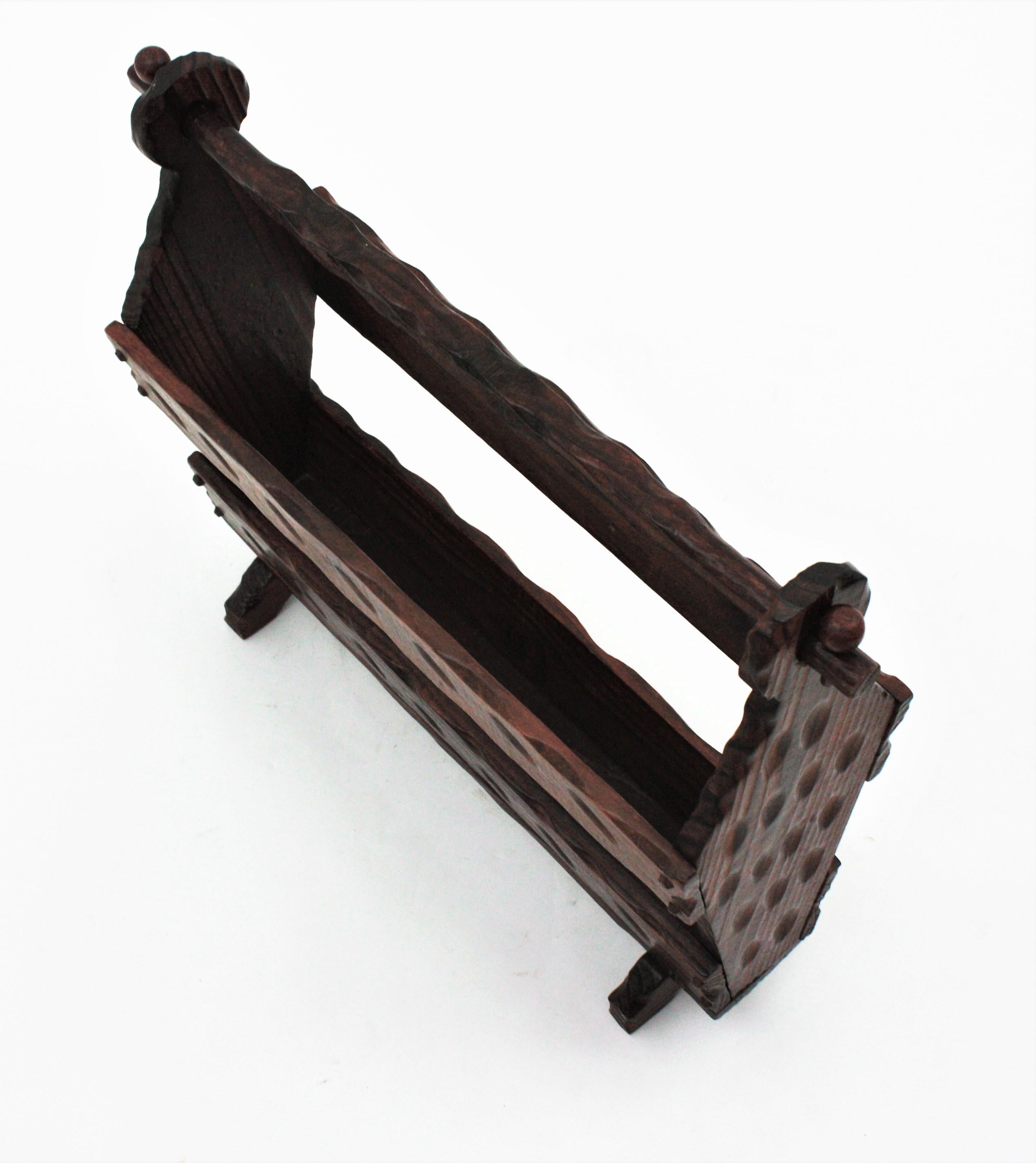 20th Century Spanish Rustic Wood Magazine Rack, 1950s For Sale