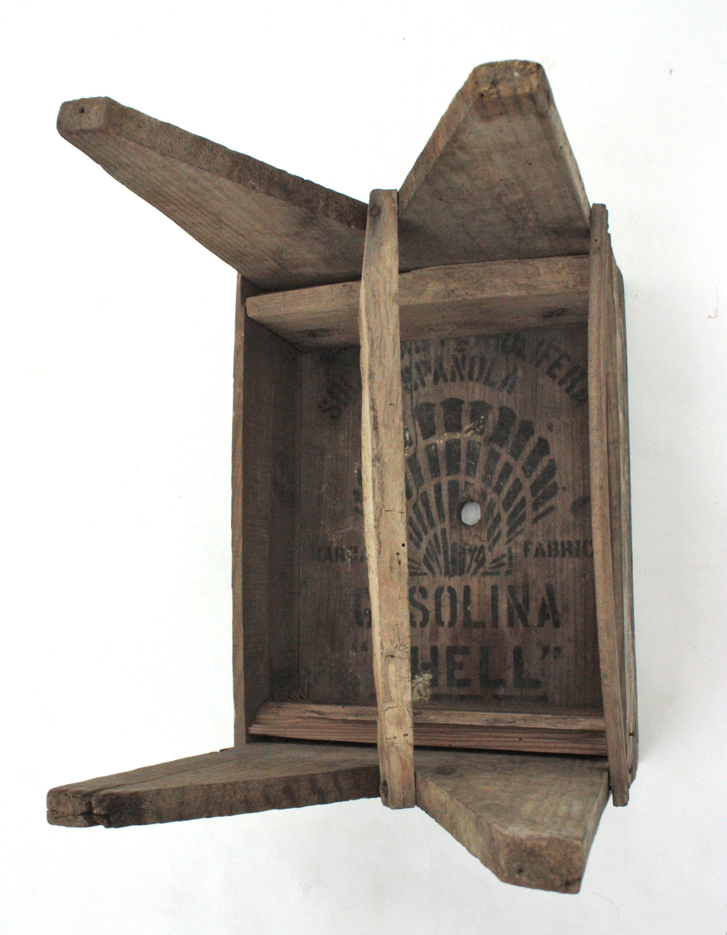 Espagnol Tabouret ou table d'appoint en bois rustique espagnol en vente