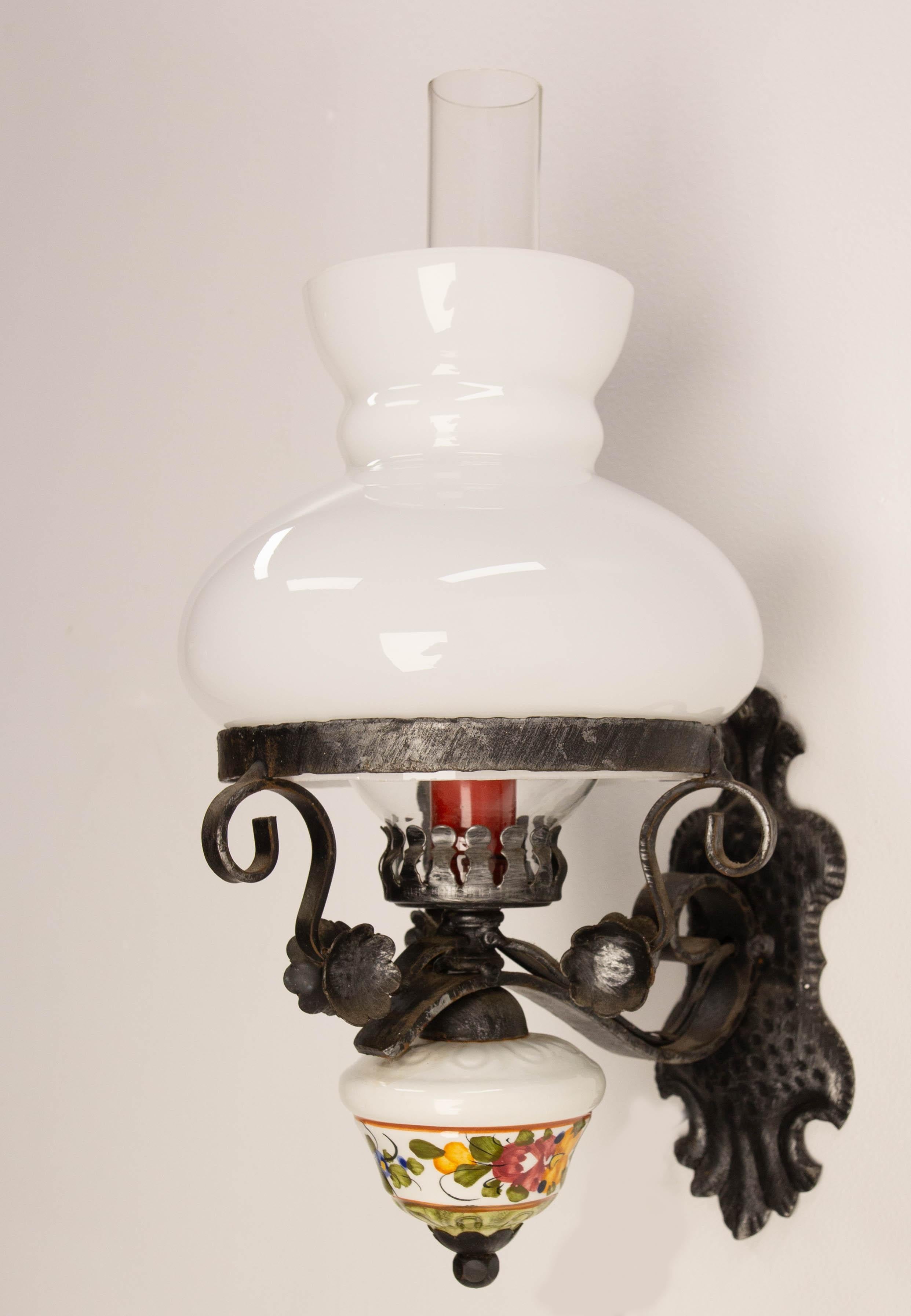 Spanish Sconce Wall Light Lantern Ceramic Opaline Iron & Glass, 20th Mid-C In Good Condition For Sale In Labrit, Landes
