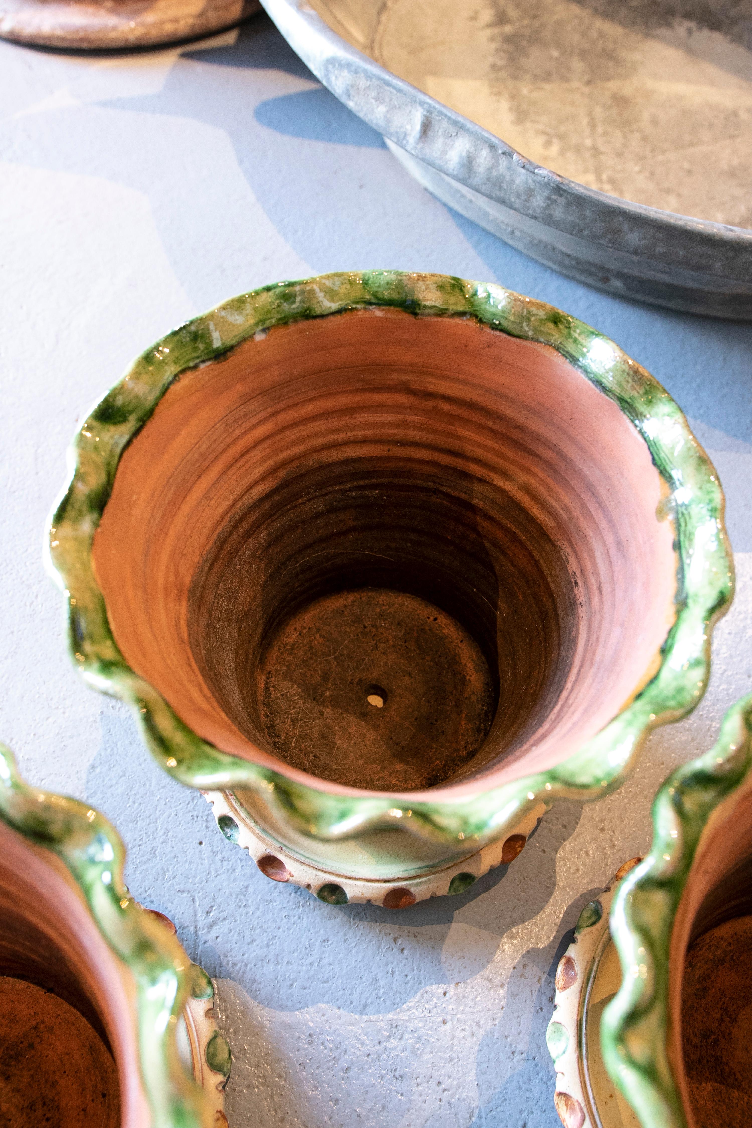 Spanish Set of Six Andalusian Ceramic Pots Glazed with Plate In Good Condition In Marbella, ES