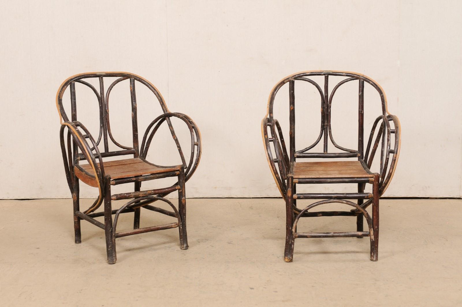 A Spanish set of six curvy bent-wood café chairs. This vintage set of dining chairs have come to us from Spain and were once the café chairs, as their metal labels on top-rail backs indicate, from 